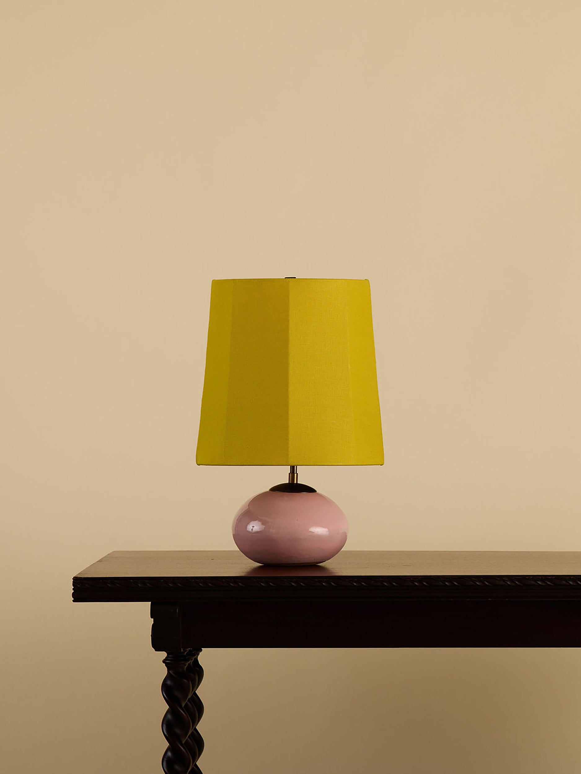 Rosa Lamp