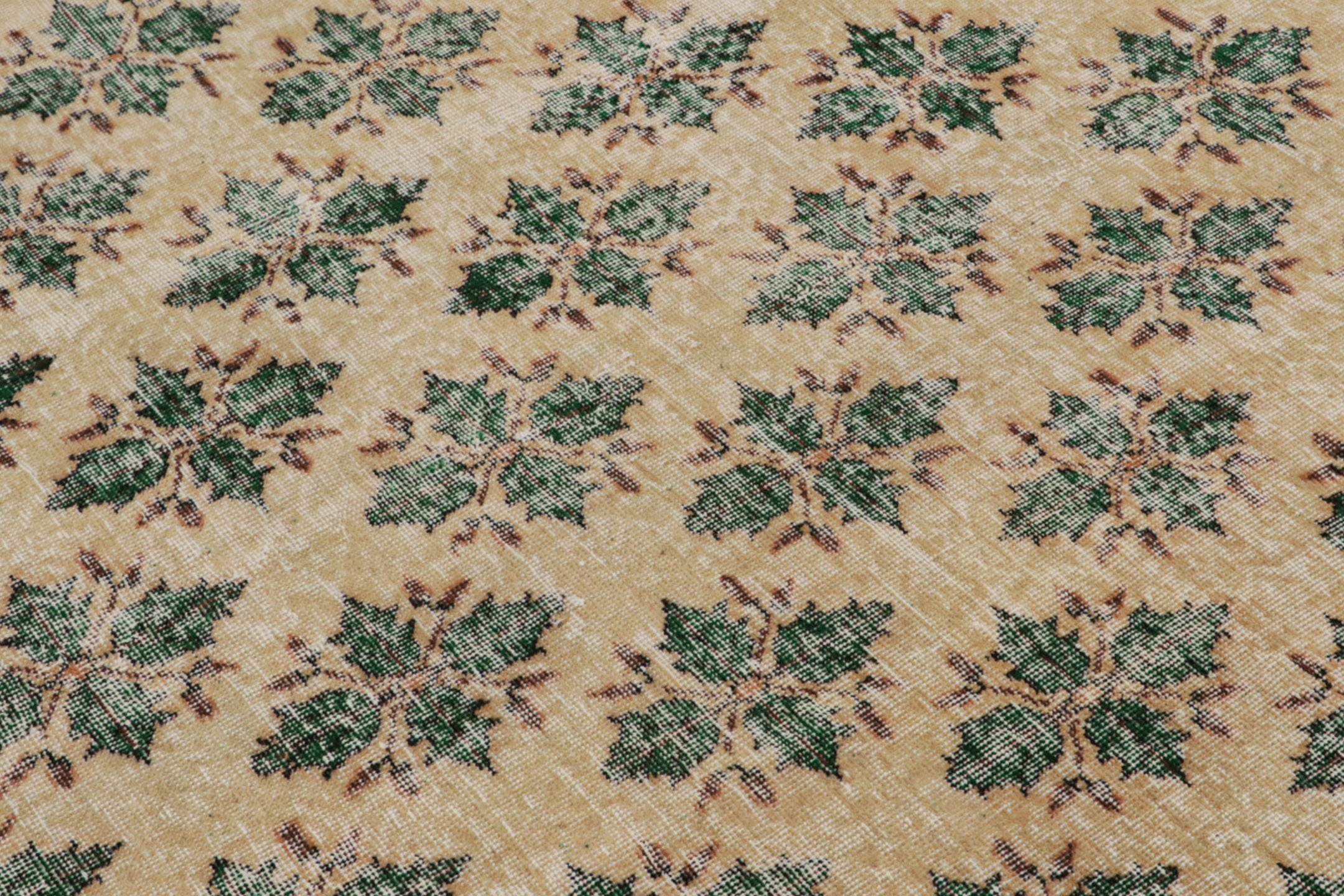 Turkish Geometric Floral Rug 5’3 x 8’9 (LA)