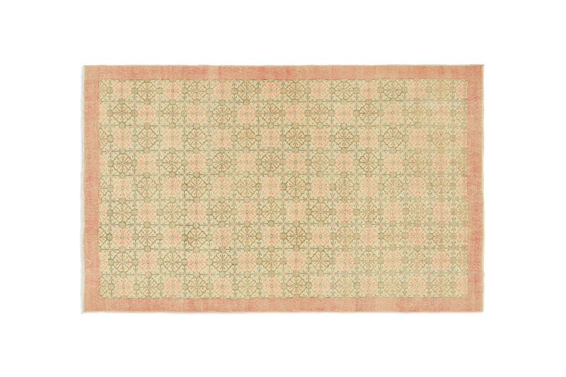 Zeki Muren Rug 5'7 x 9'1