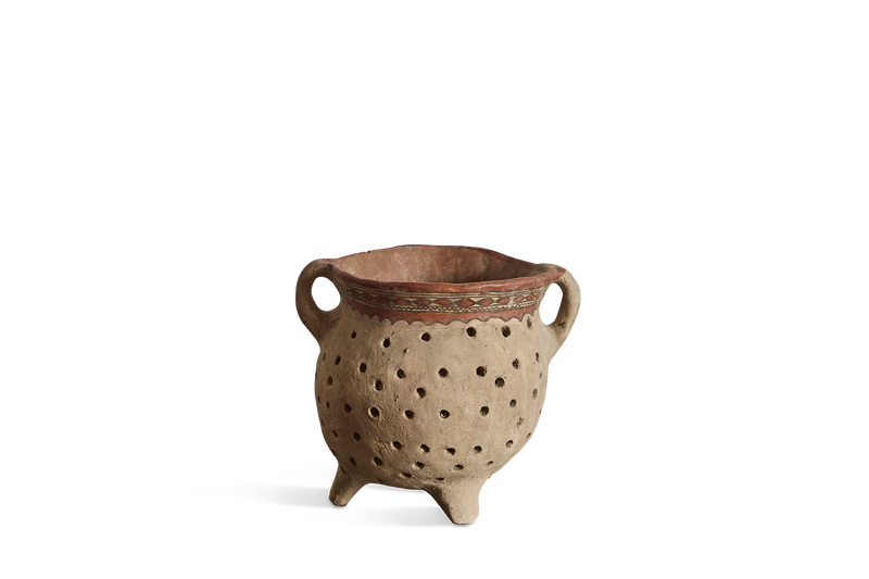 Clay Colander