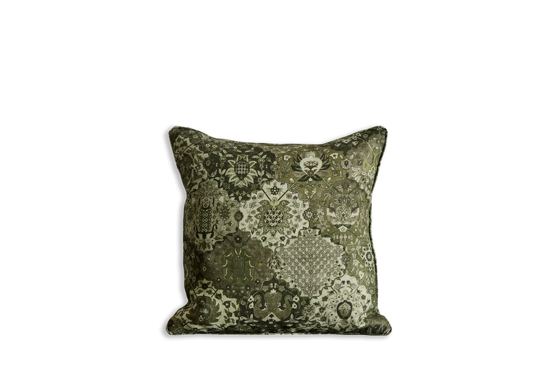 Linen Pillow in Caspar, Juniper