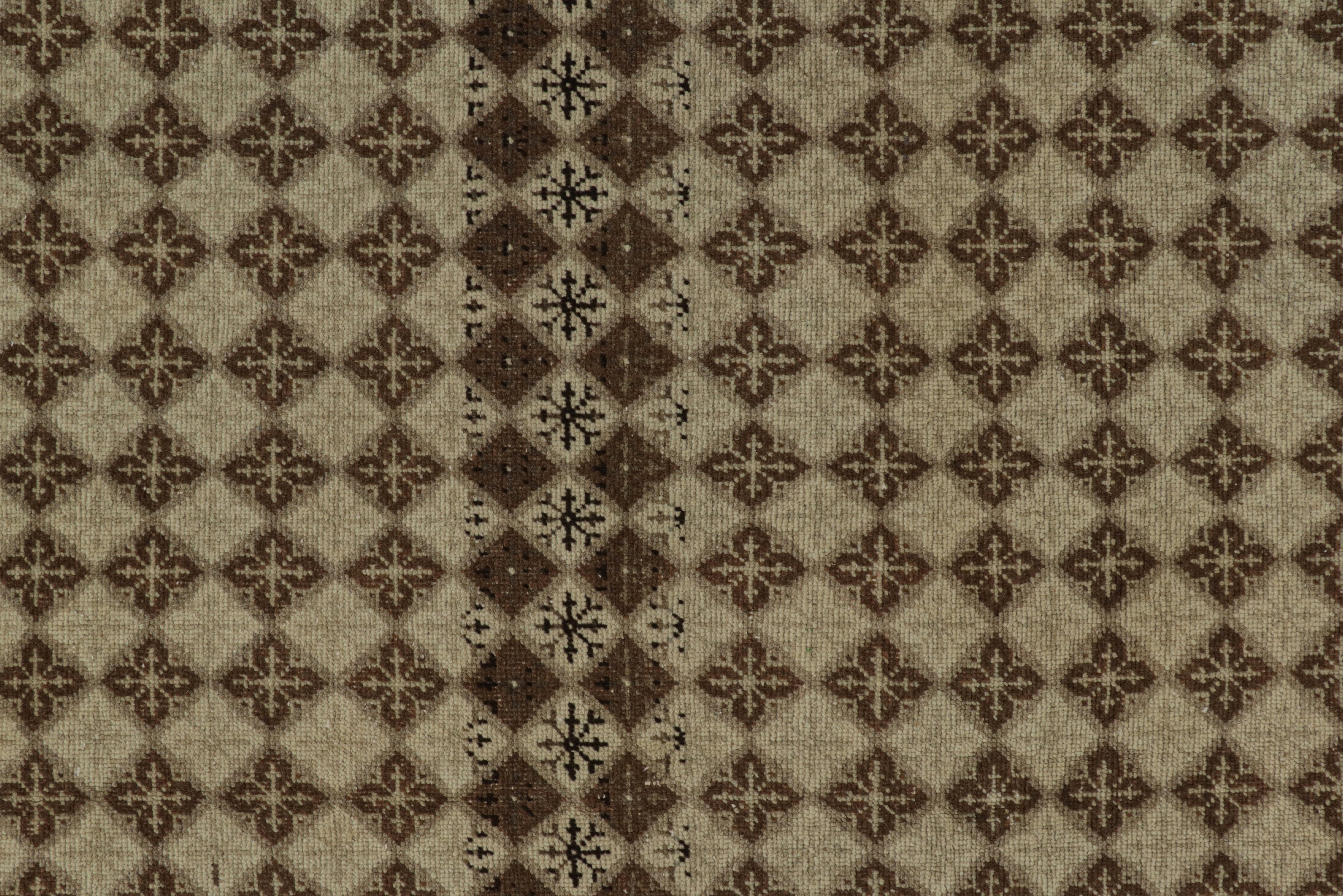 Turkish Diamond Pattern Rug 4’5 X 7’9