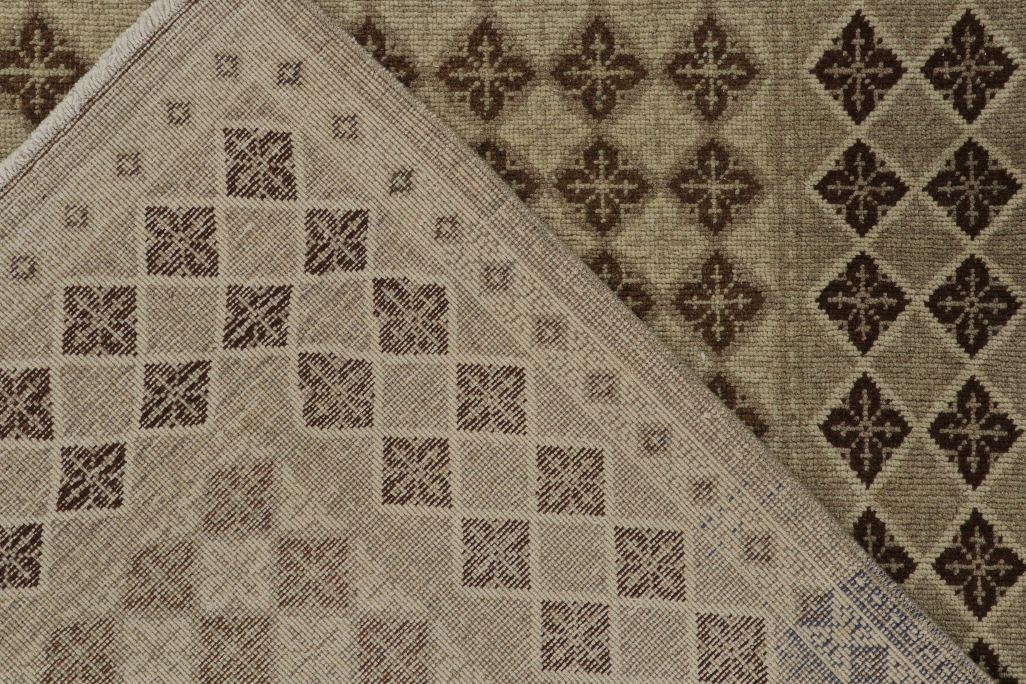 Turkish Diamond Pattern Rug 4’5 X 7’9