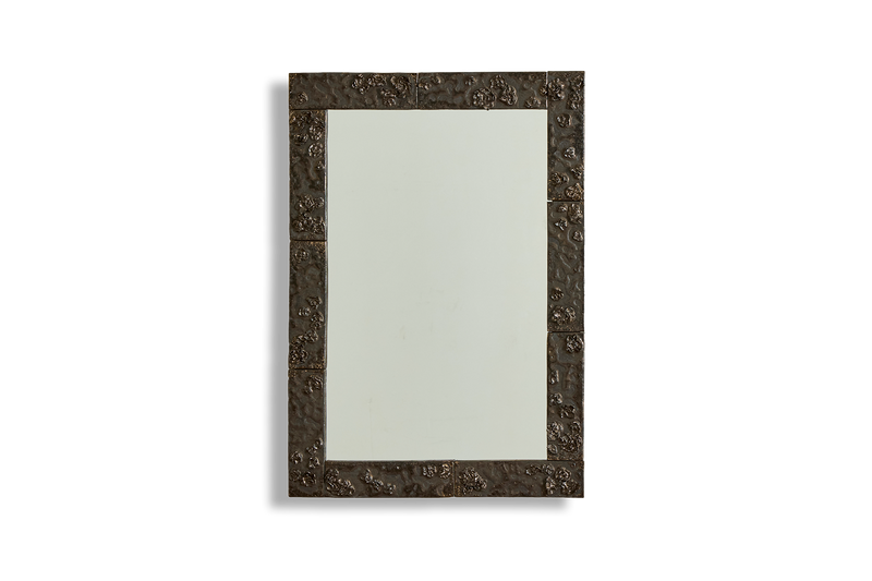 Mirror in Molten