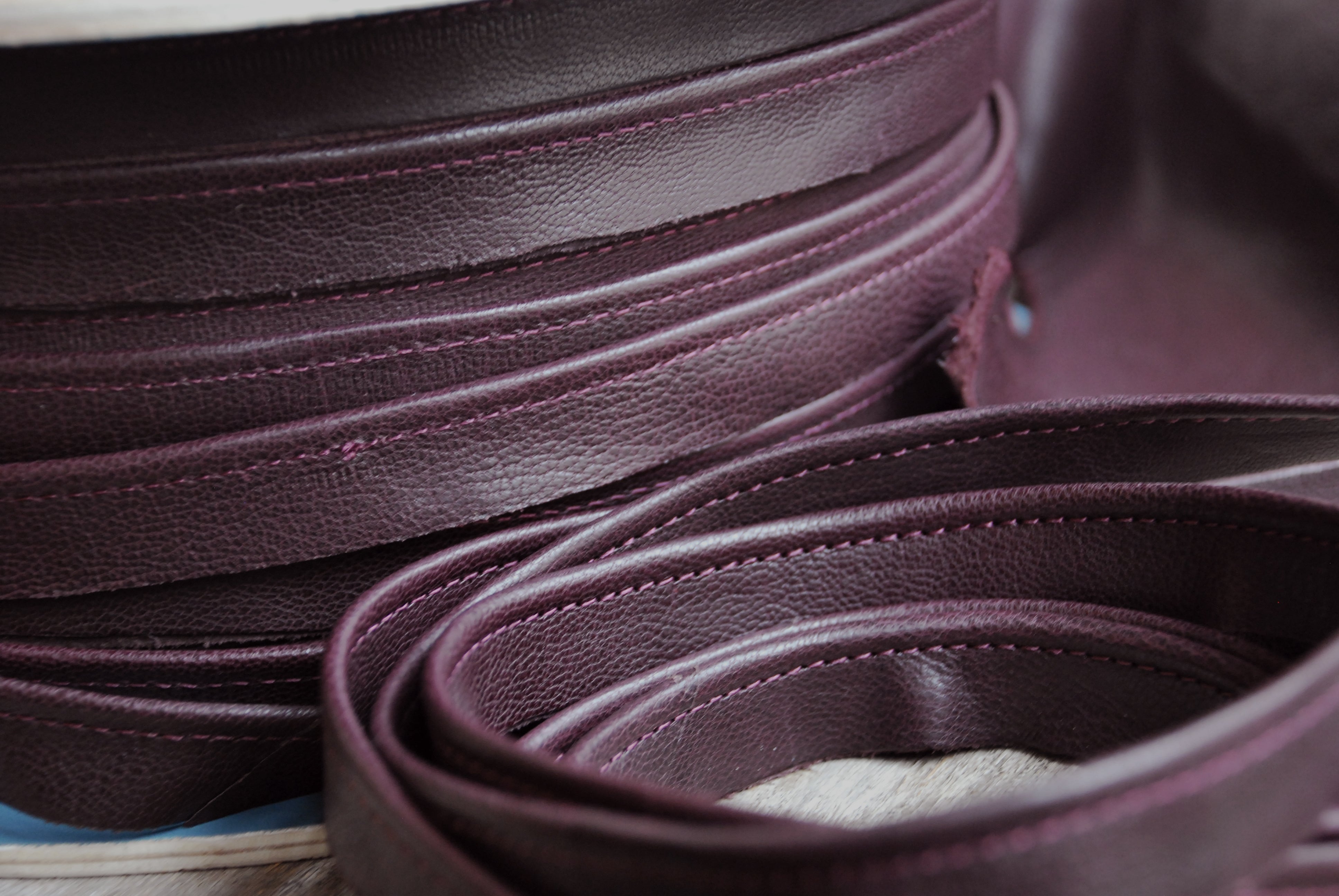 Fine Leather Piping, Aubergine