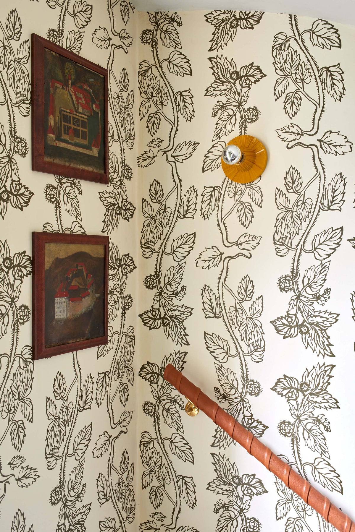 Nettle Wallpaper