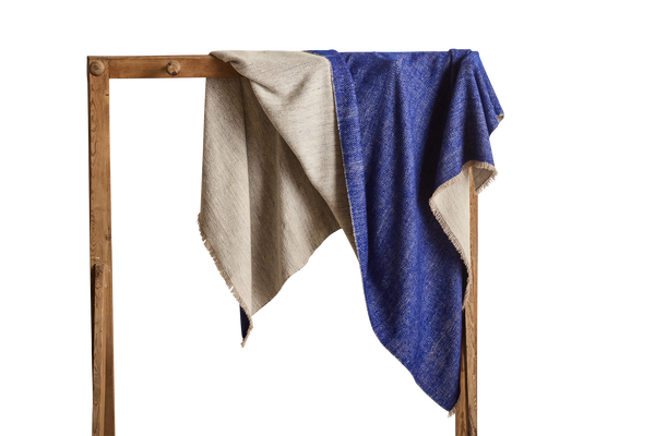 Cashmere Throw in Blue Ivory