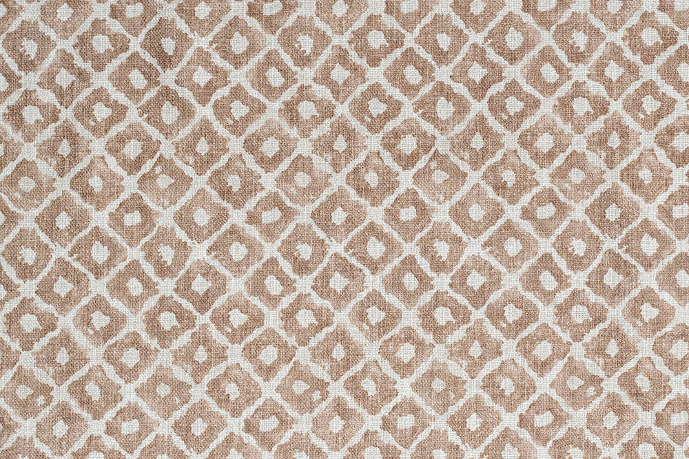 Rhombus in Chestnut