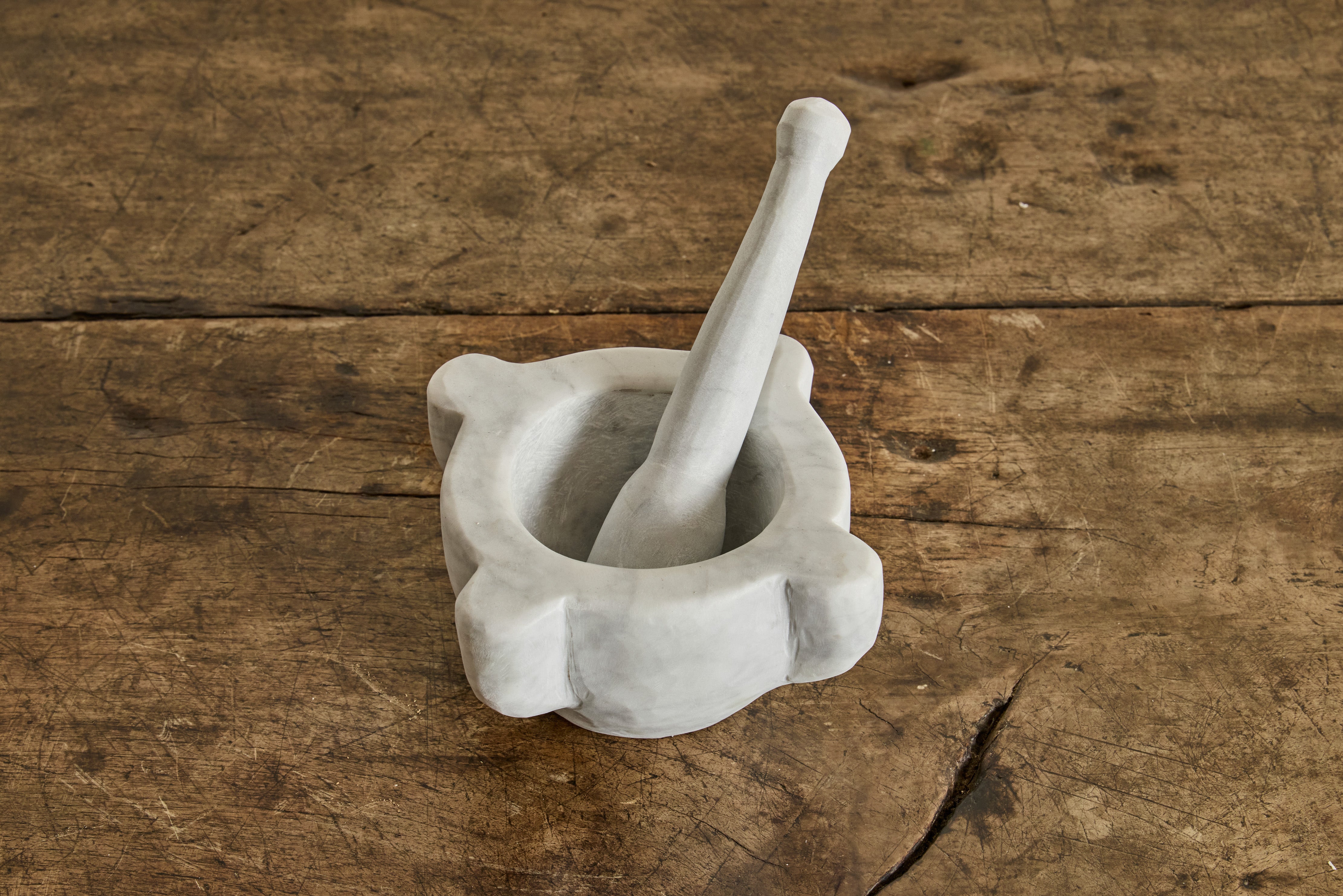 Il Buco, Mortar Pestle