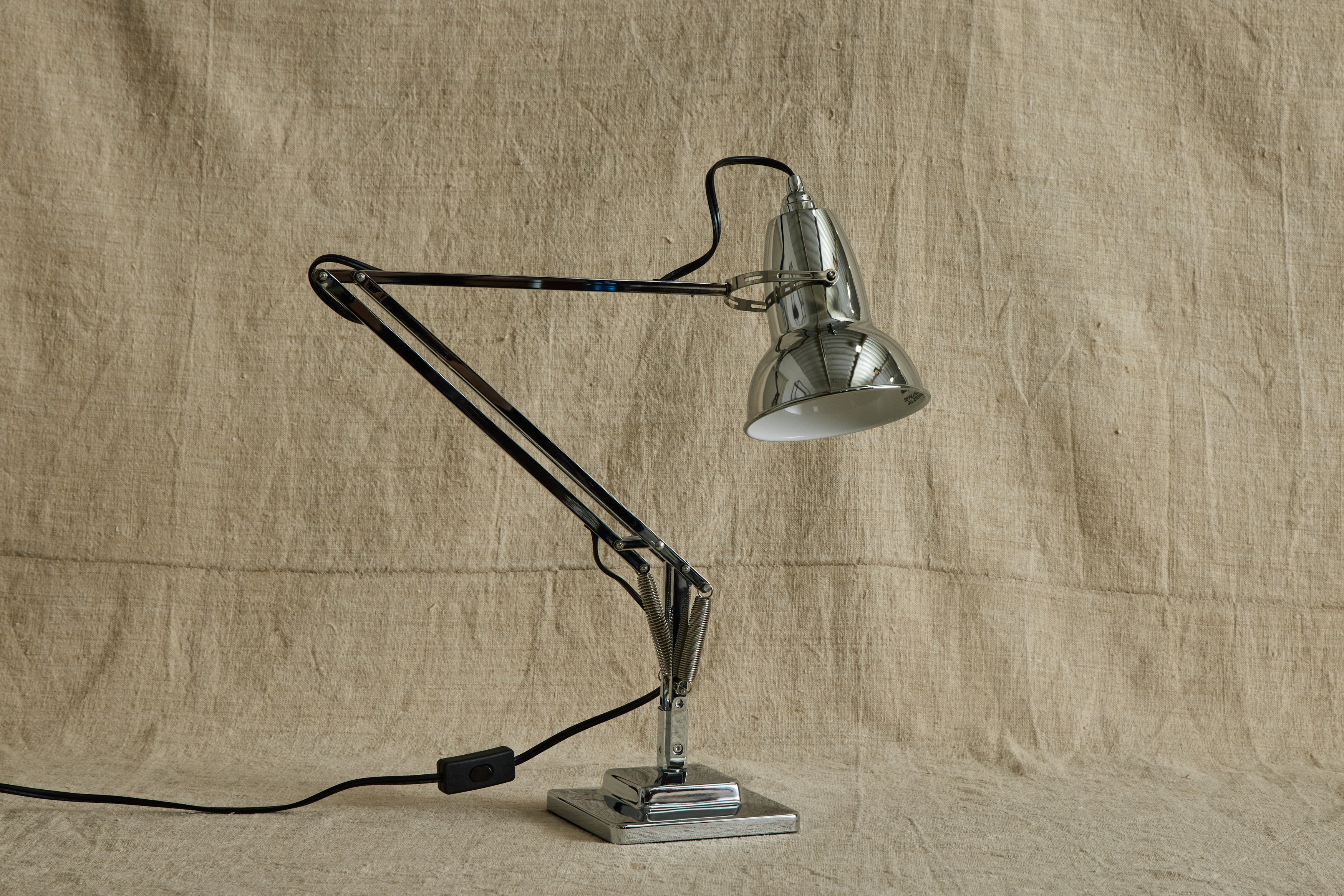 Original 1227 Desk Lamp (Multiple Colors)