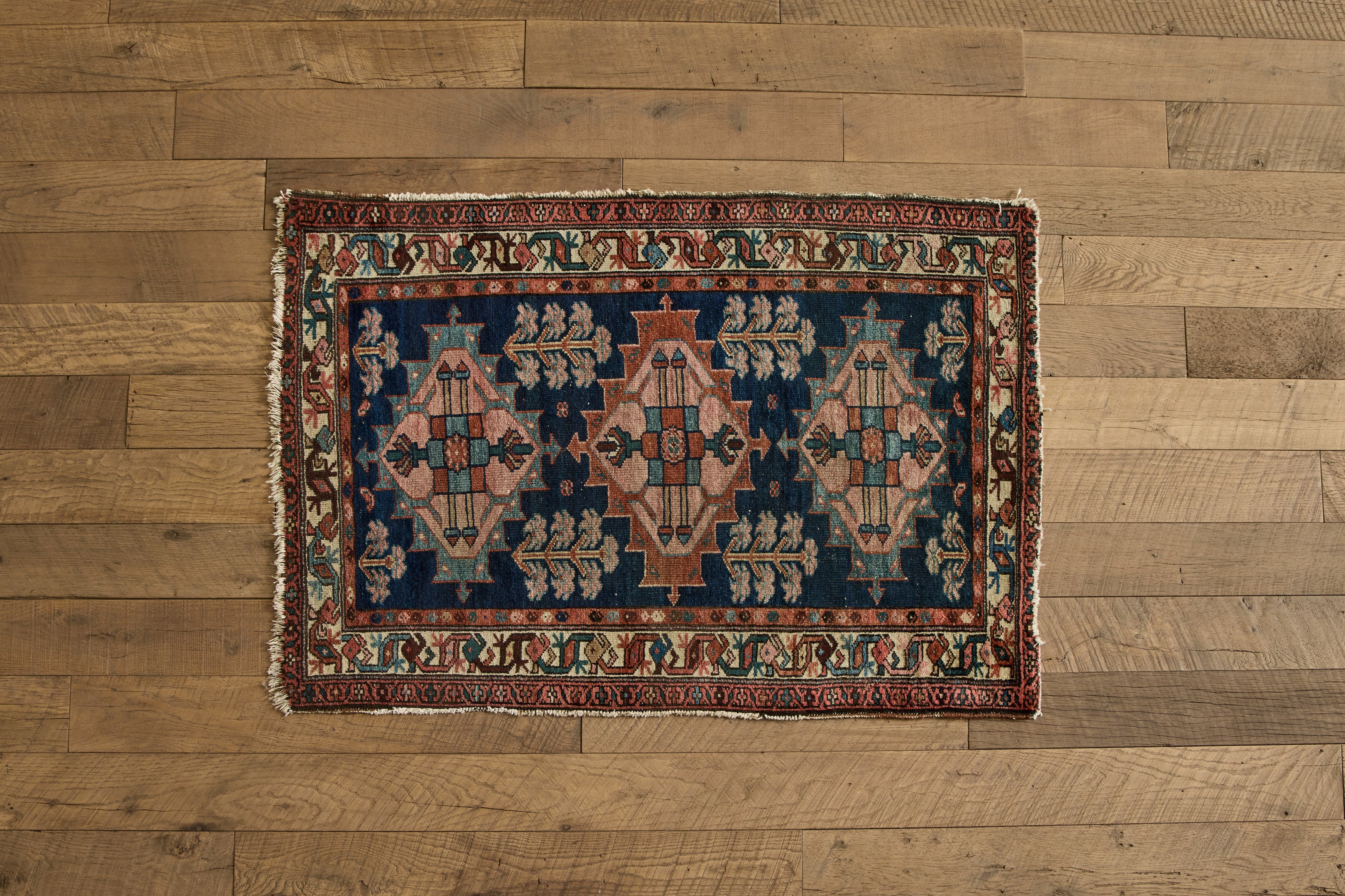 Geometric Floral Throw Rug 3' X 4'3
