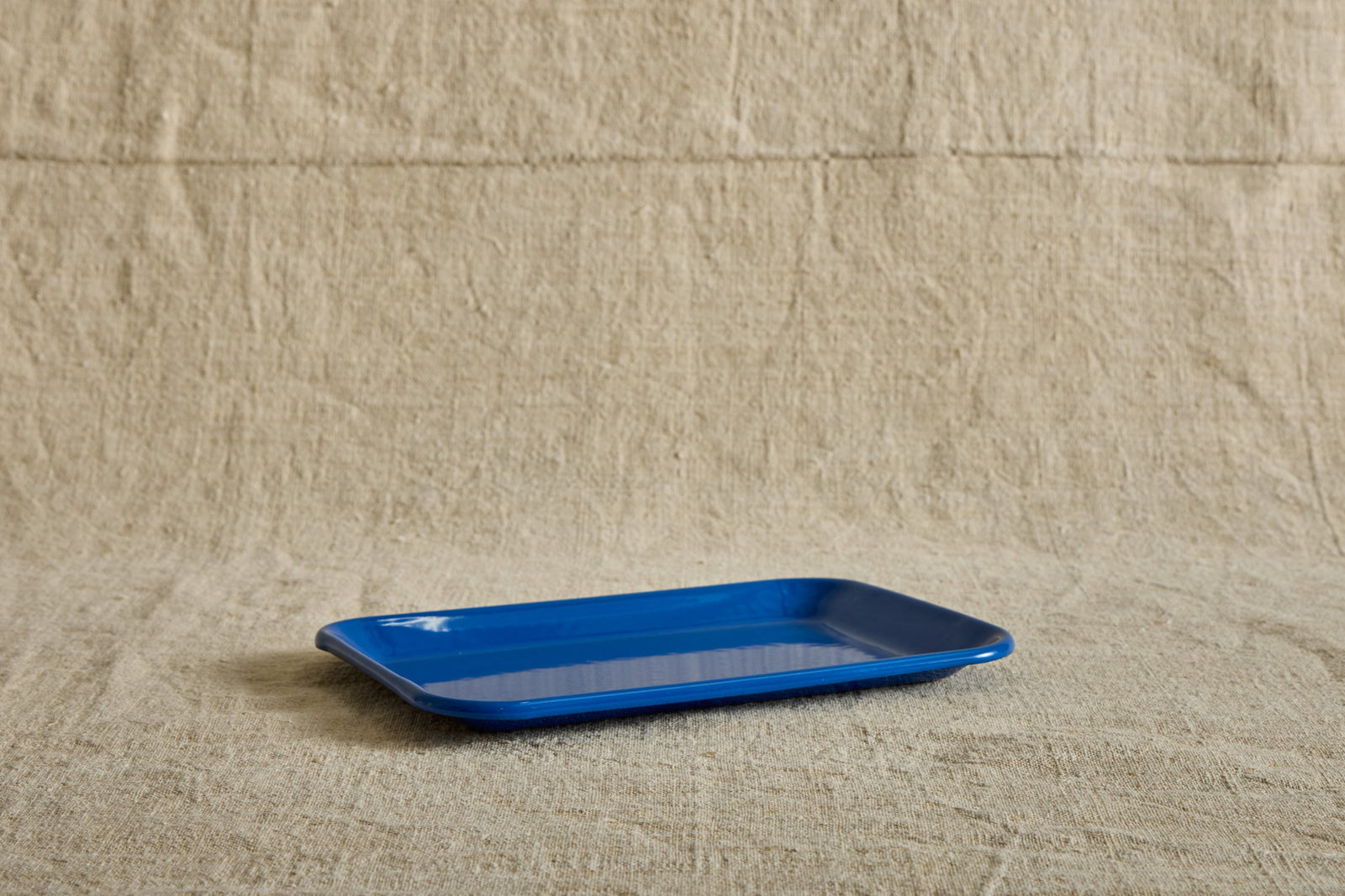 Enamelware Serving Tray in Azure – Nickey Kehoe