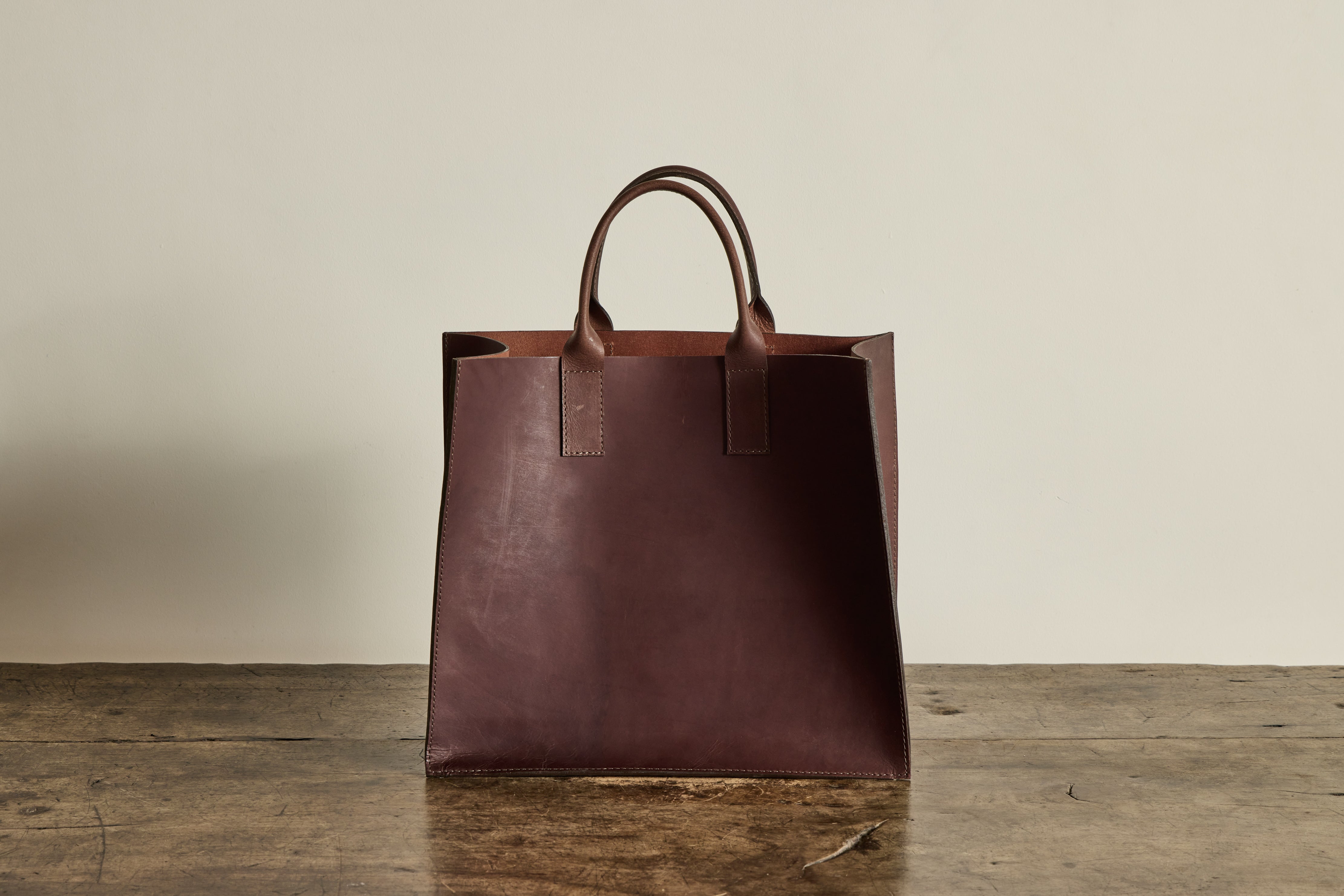 Men's Tote in Chocolate Buffalo