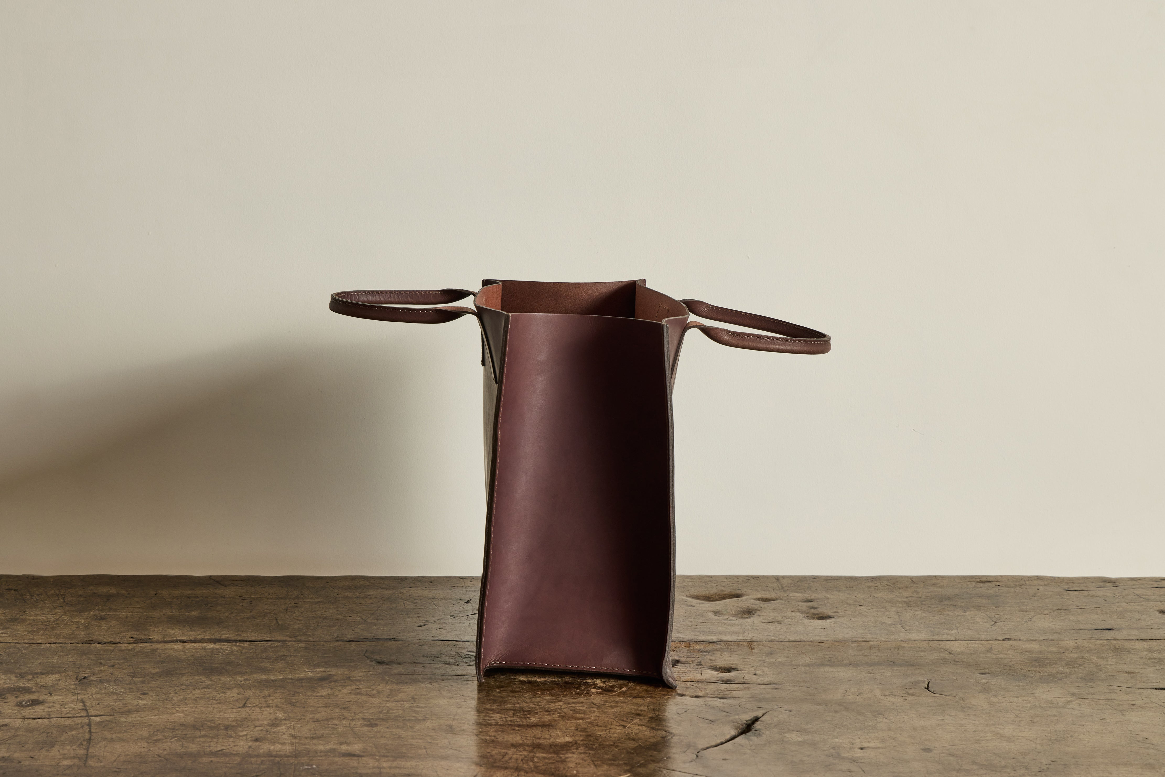 Men's Tote in Chocolate Buffalo