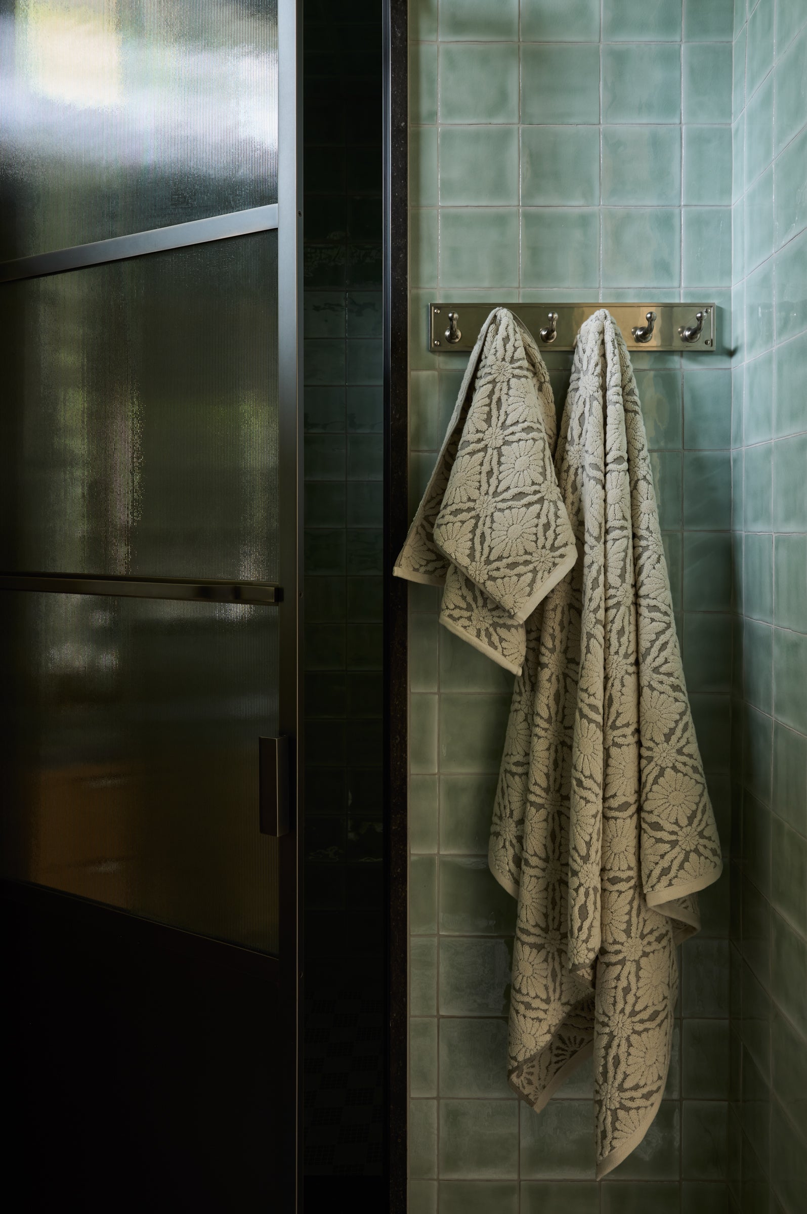 Marguerite Washcloth in Fog