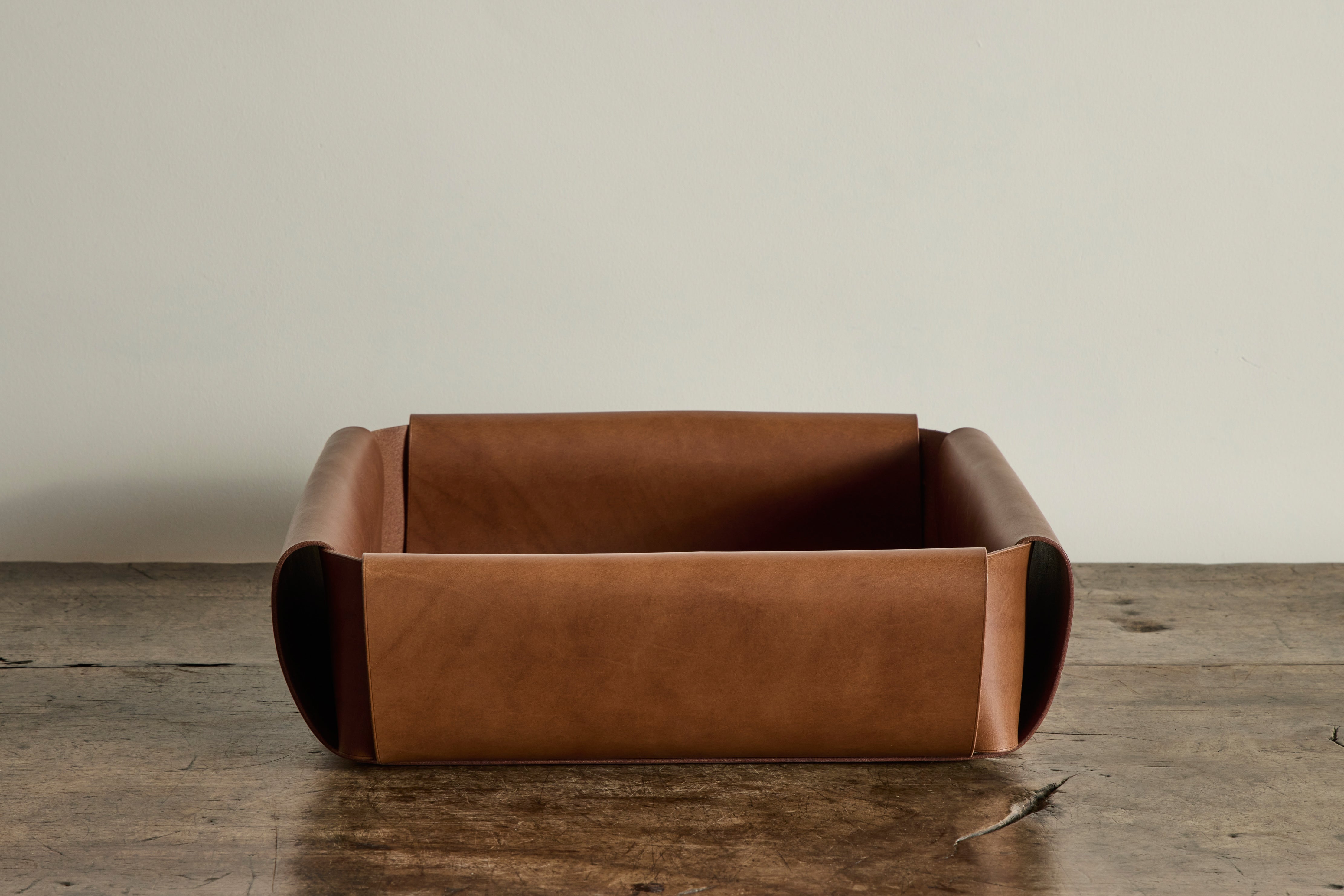 Leather Assembly Tray in Tan