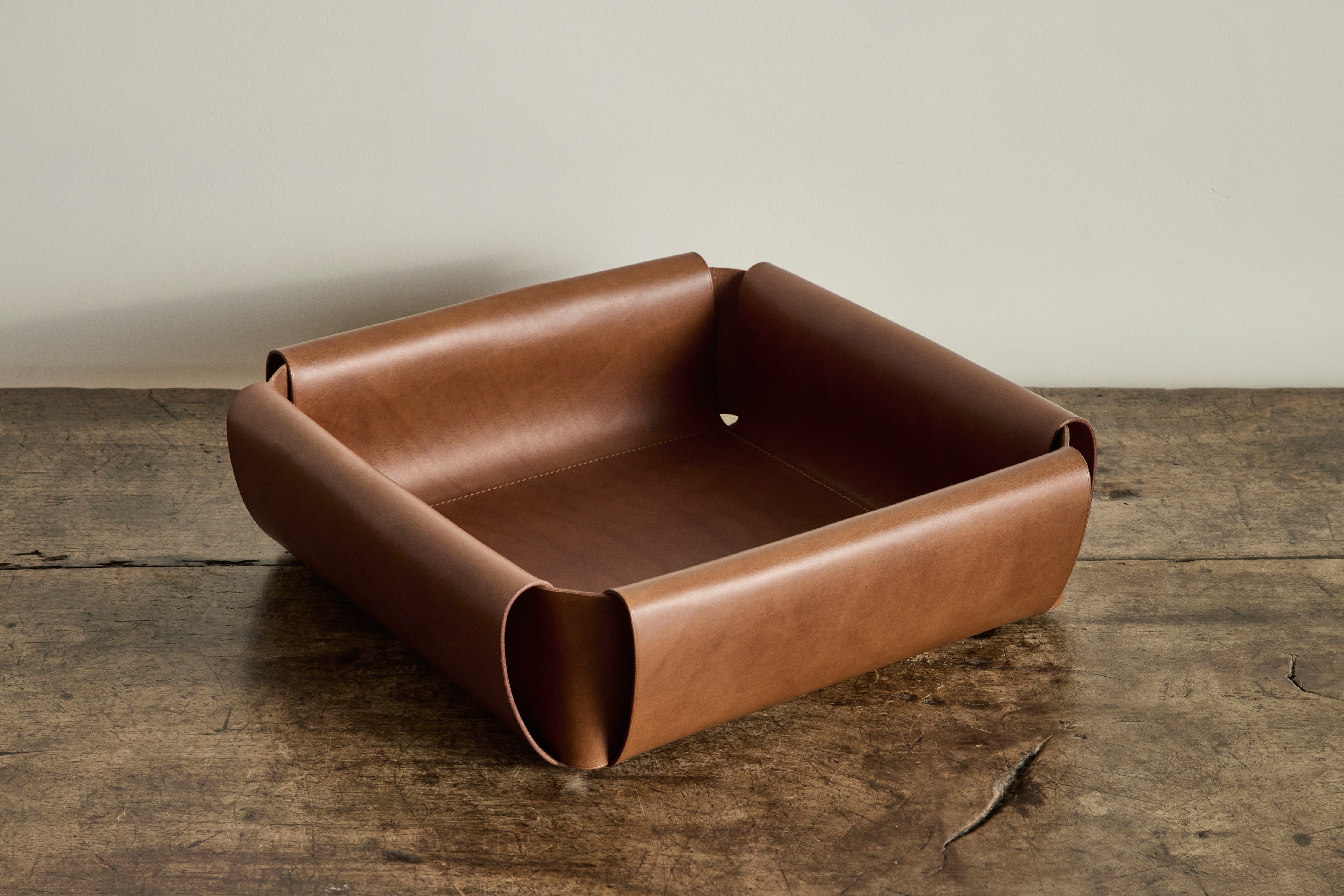 Leather Assembly Tray in Tan