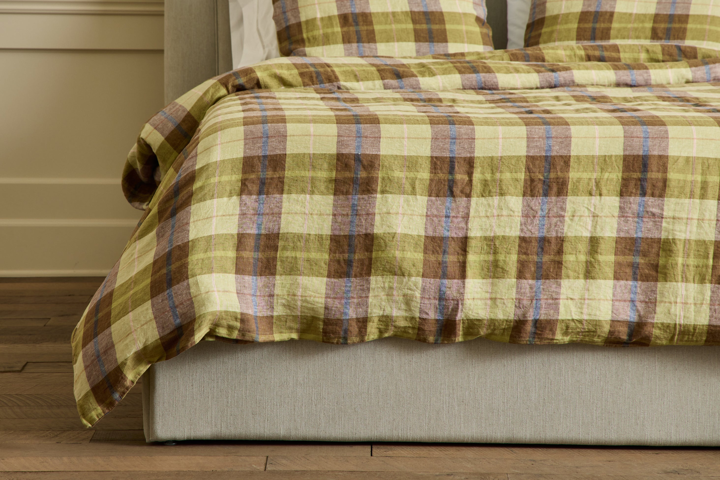 Duvet In Madras Plaid