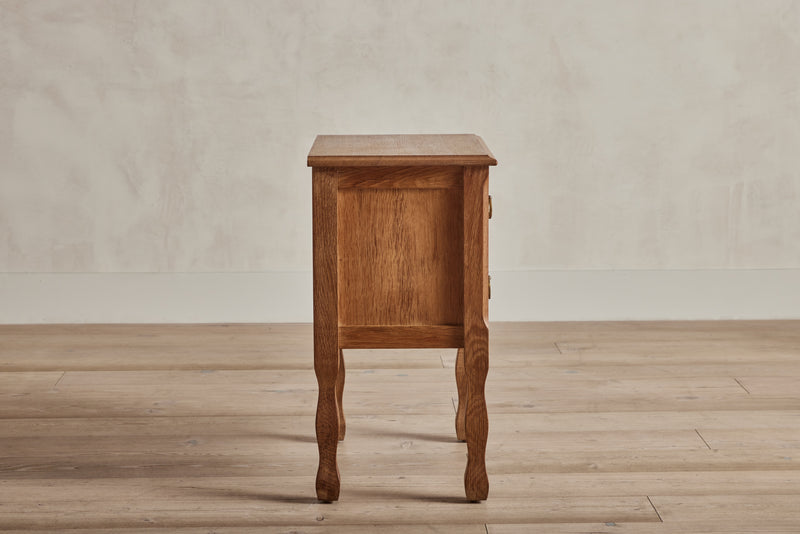 Henry Kjaernulf Nightstand