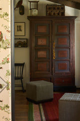 Shown in Customer’s Own Material (McLaurin Piercy Mp86-09 Elliot Jet) And Dark Oak