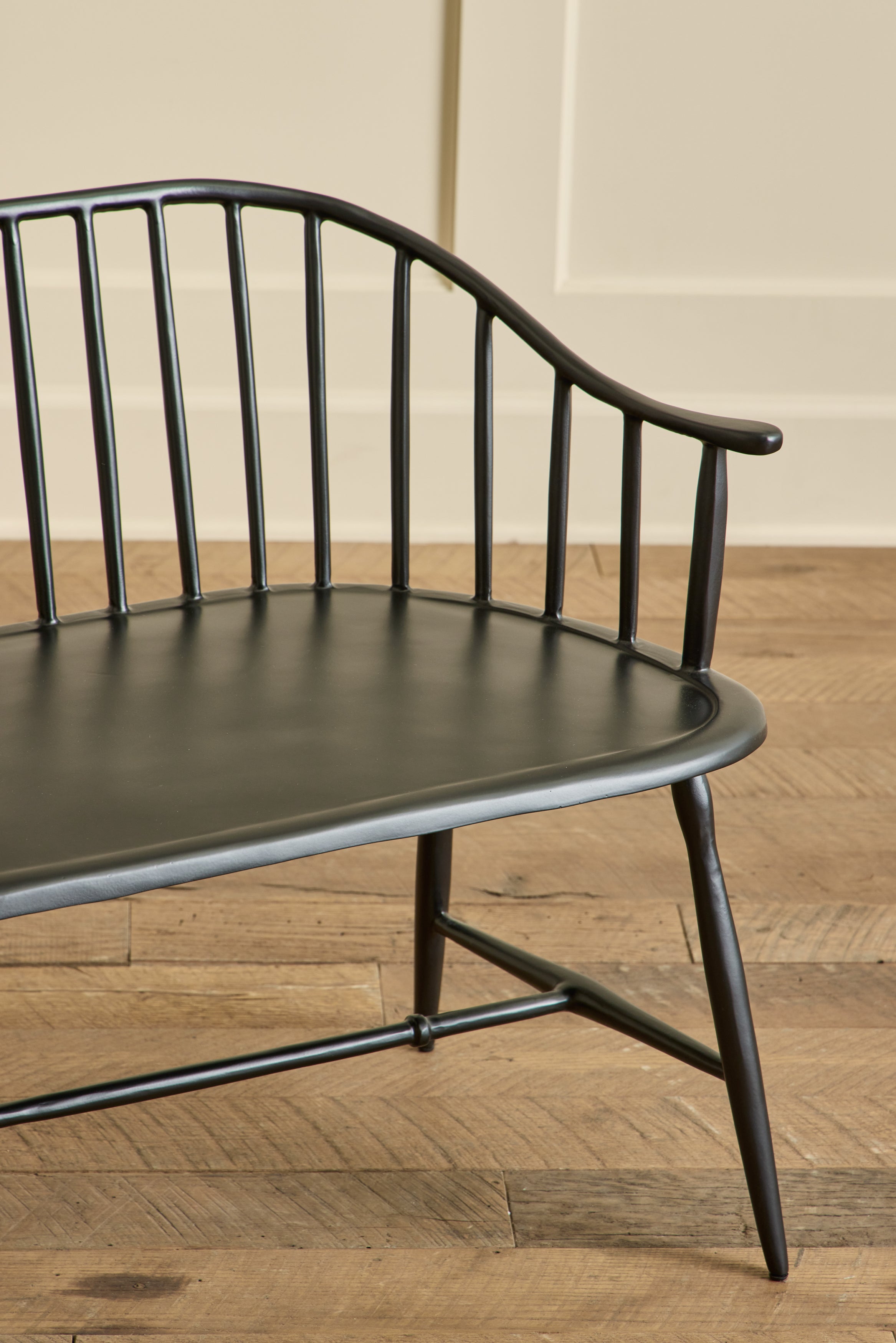 Windsor Low Back Bench