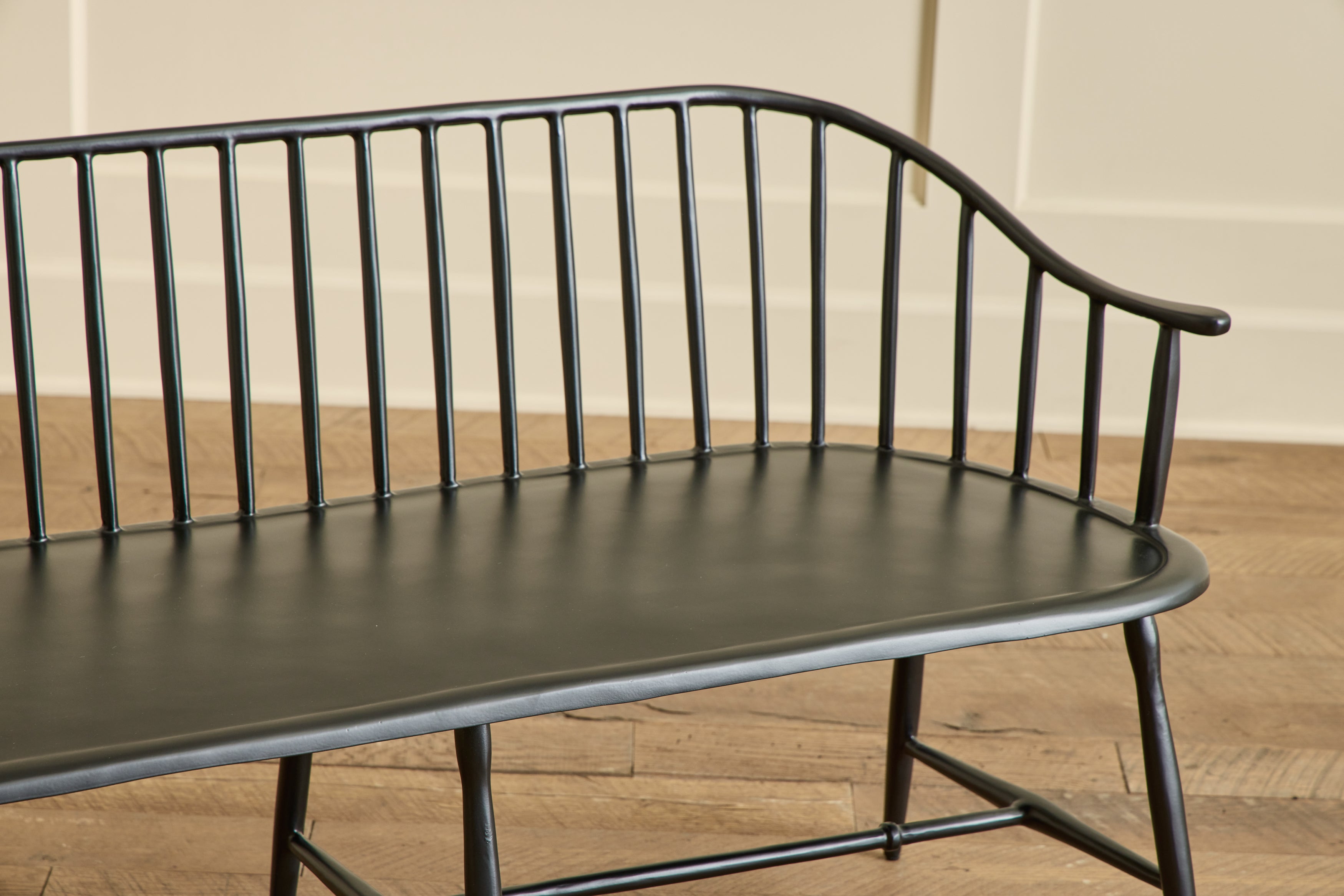 Windsor Low Back Bench