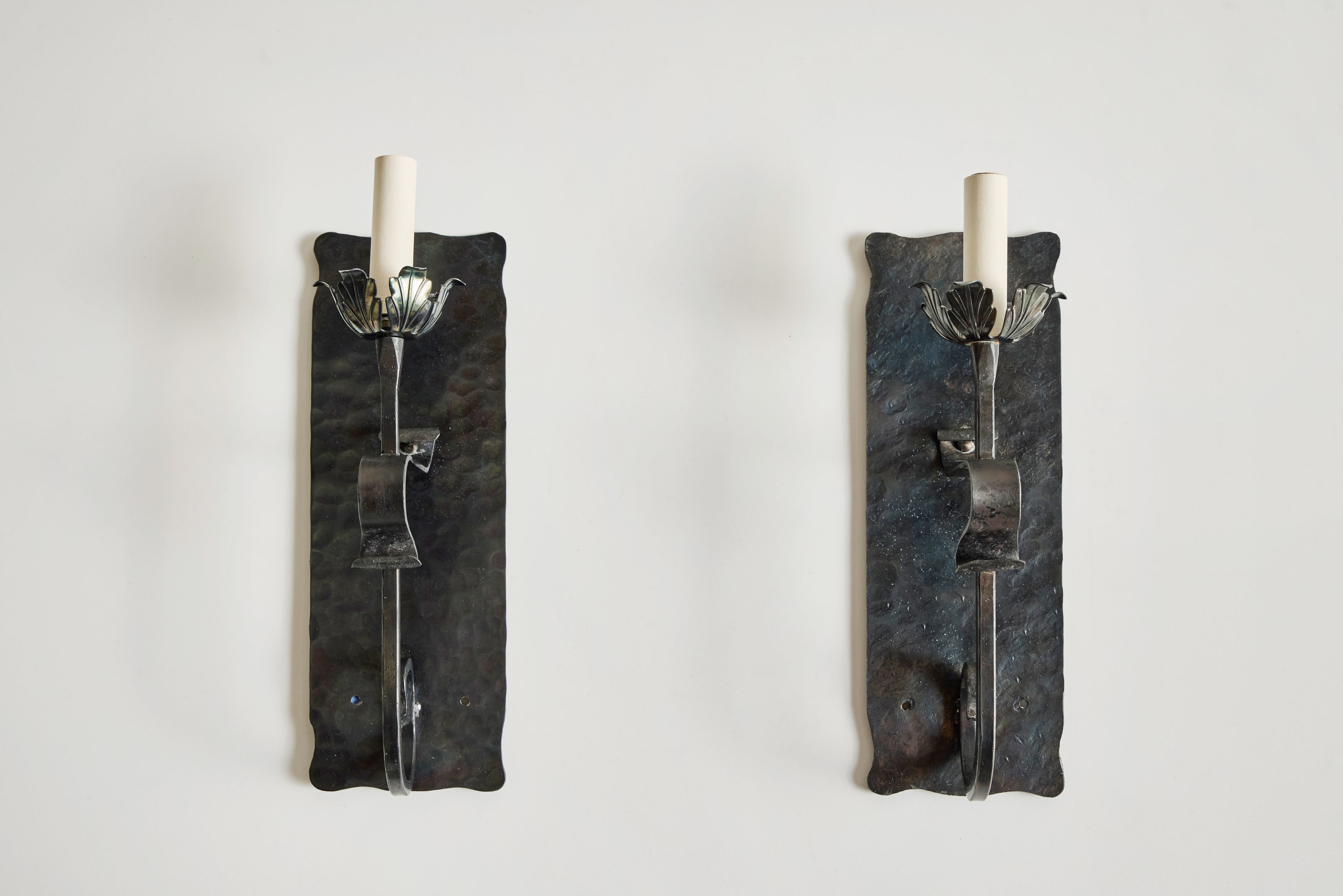 Grant Sconce