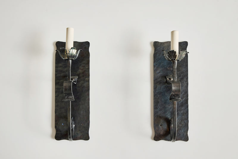 Grant Sconce