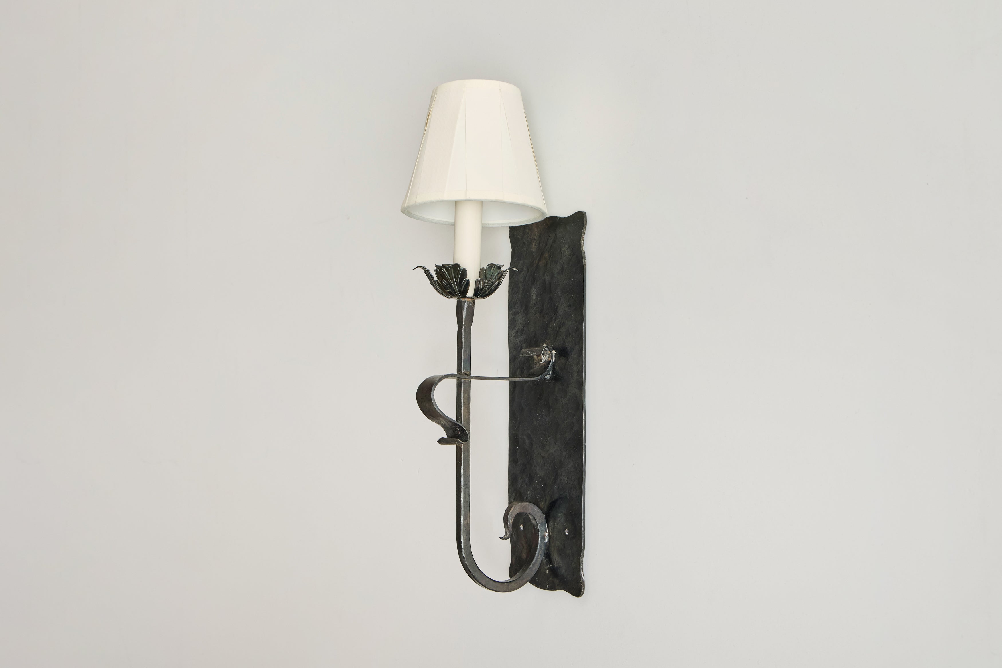 Grant Sconce