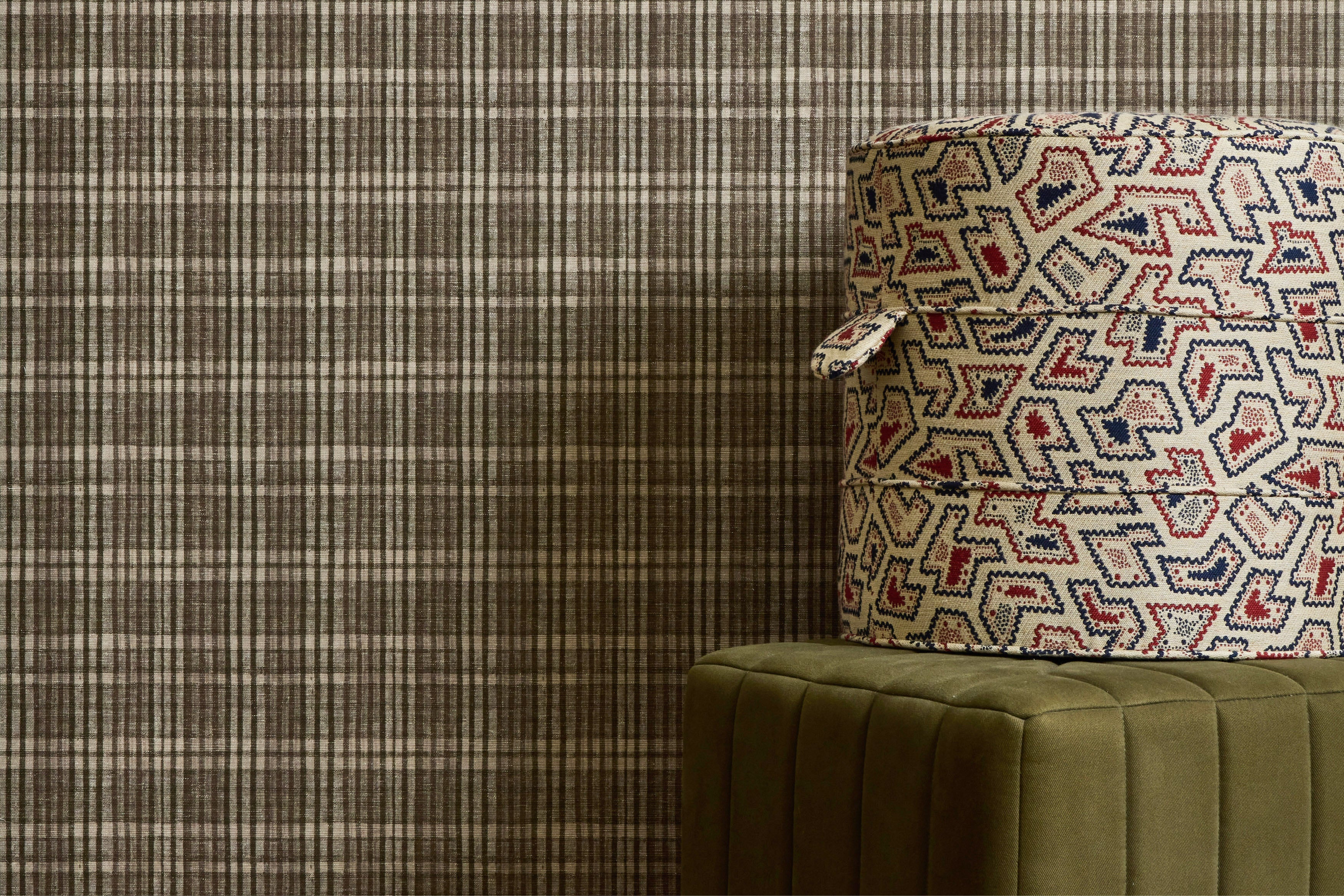 Koshi Plaid Wallpaper (Multiple Colors)