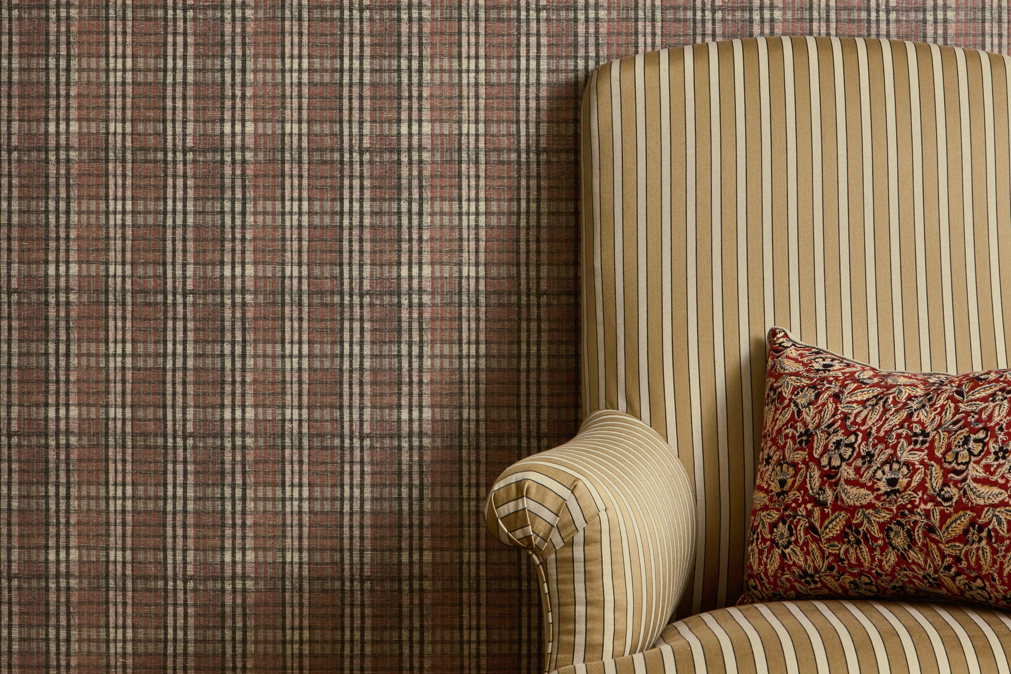 Koshi Plaid Wallpaper (Multiple Colors)