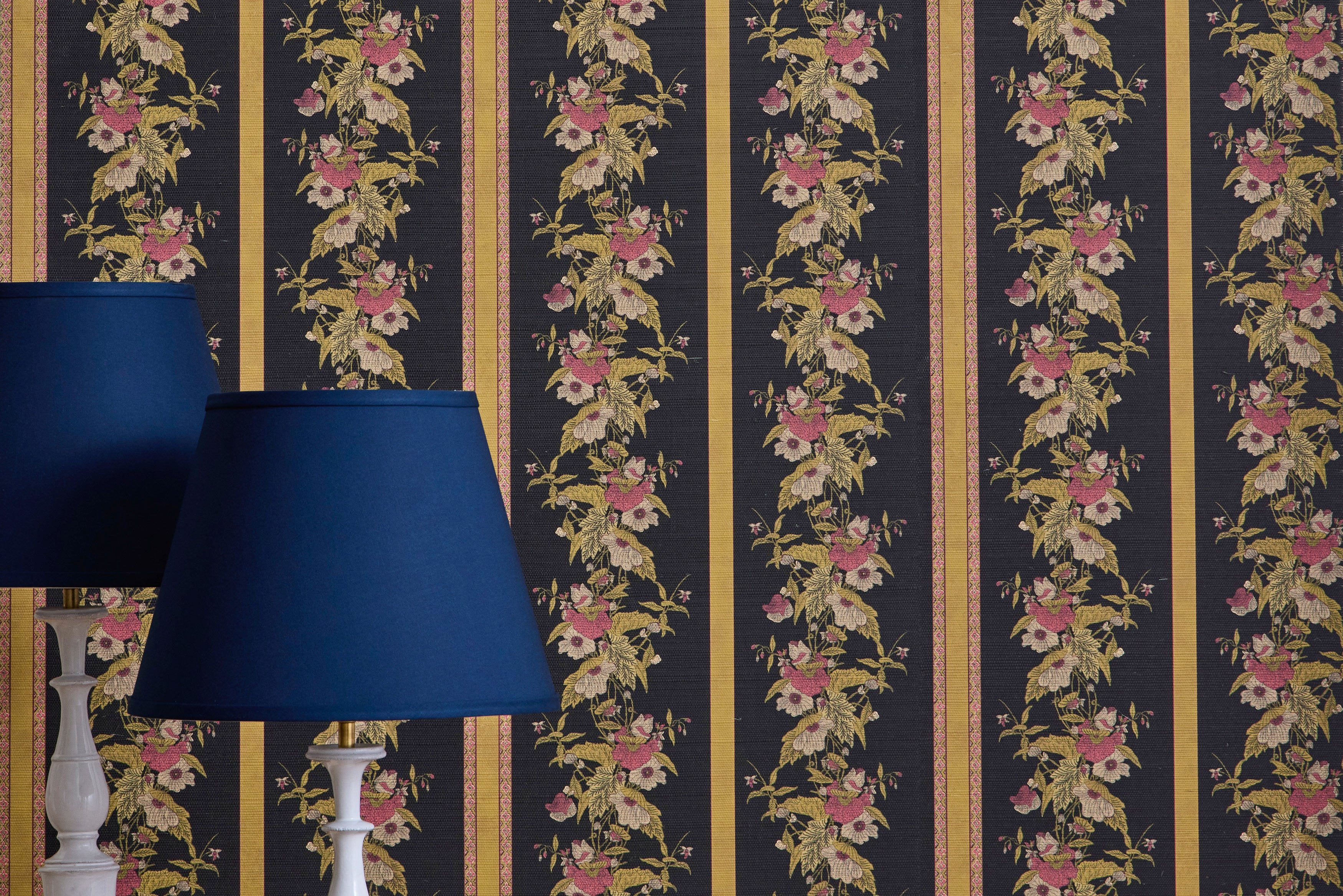 Botanica Wallpaper (Multiple Colors)