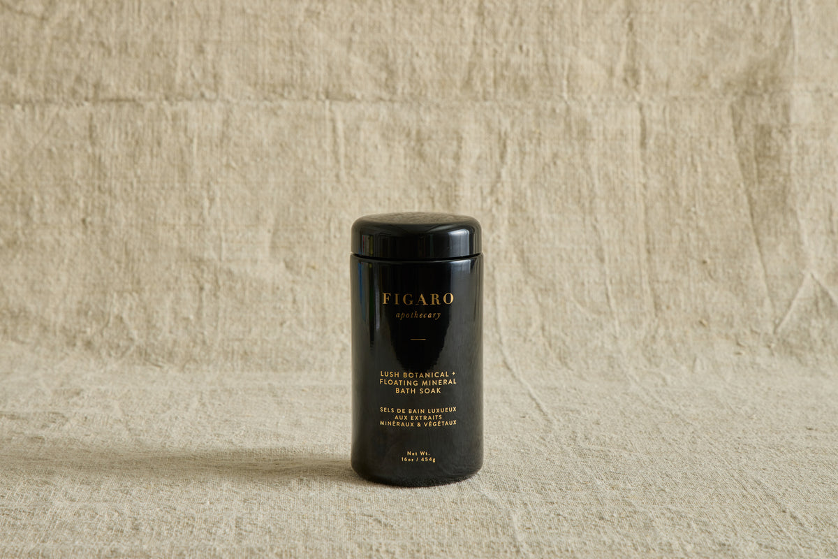 Lush Botanical + Floating Mineral Bath Soak