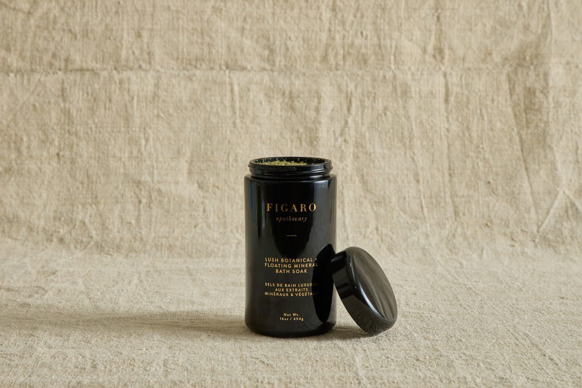 Lush Botanical + Floating Mineral Bath Soak