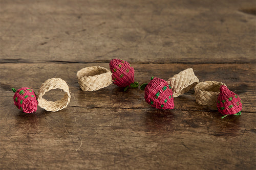 SHARLAND ENGLAND STRAWBERRY NAPKIN RING, SET OF 4