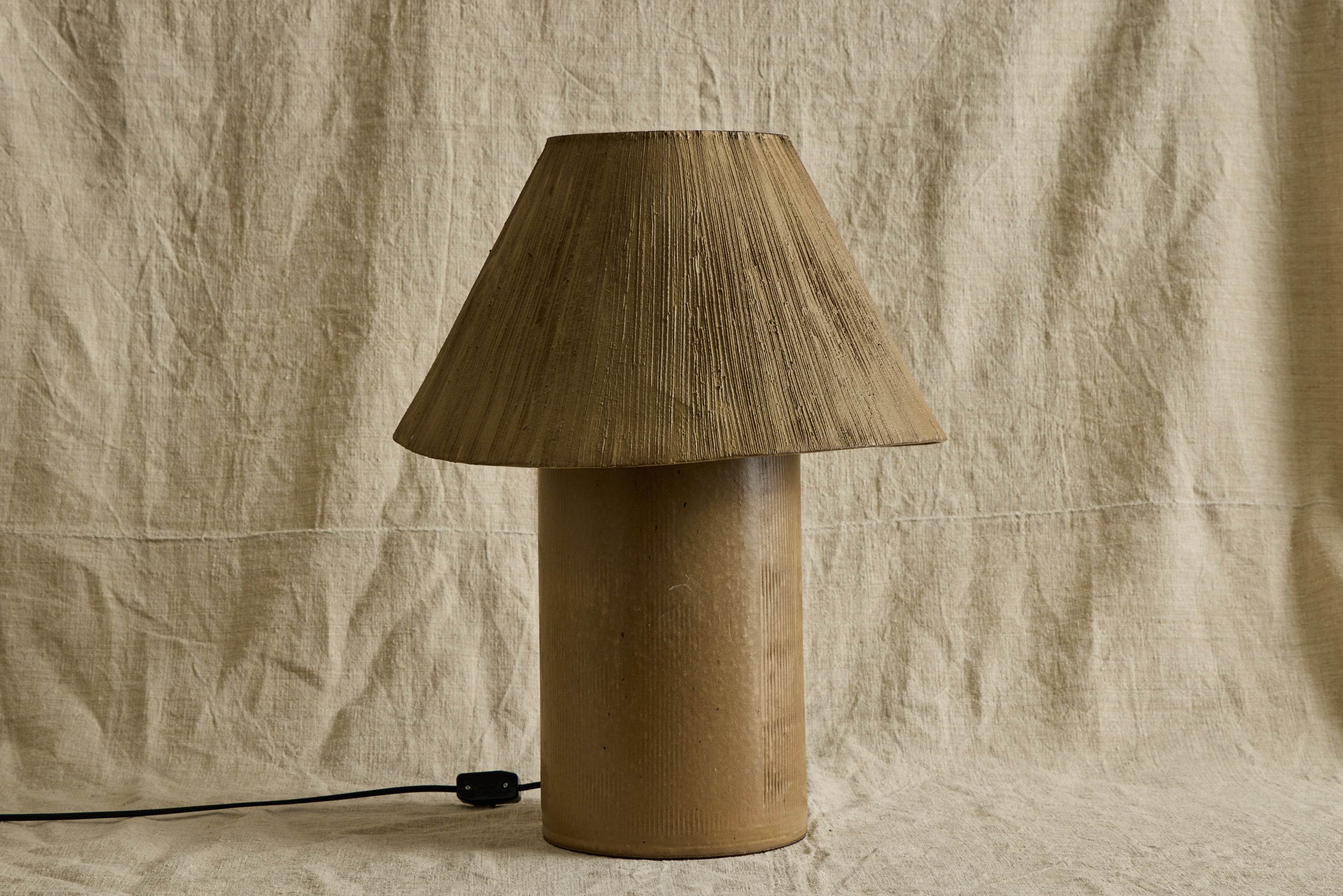 Barrot Cylinder Lamp