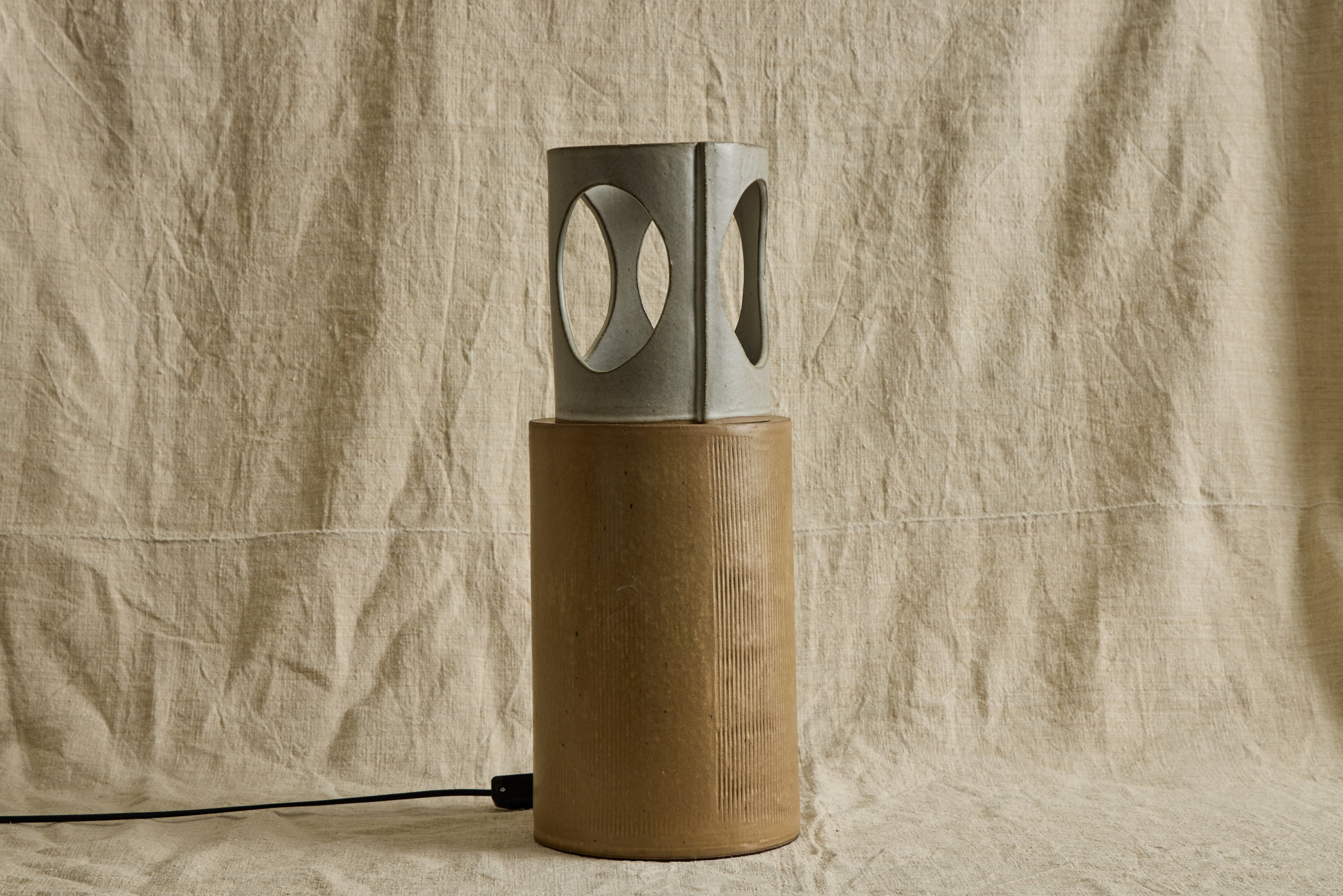 Barrot Cylinder Lamp