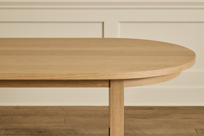 Oval Harvest Dining Table, 82"