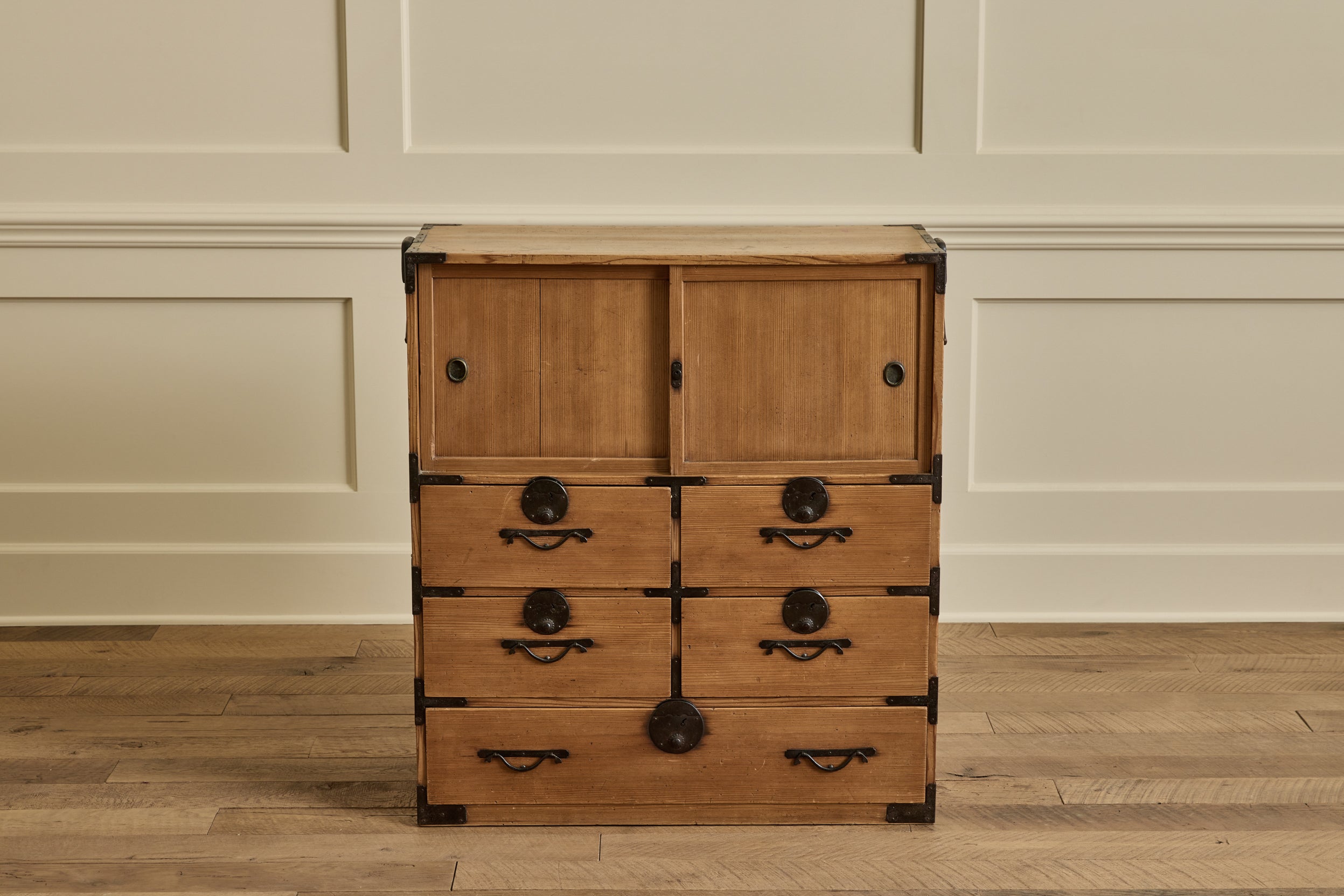 Merchant Tansu Chest