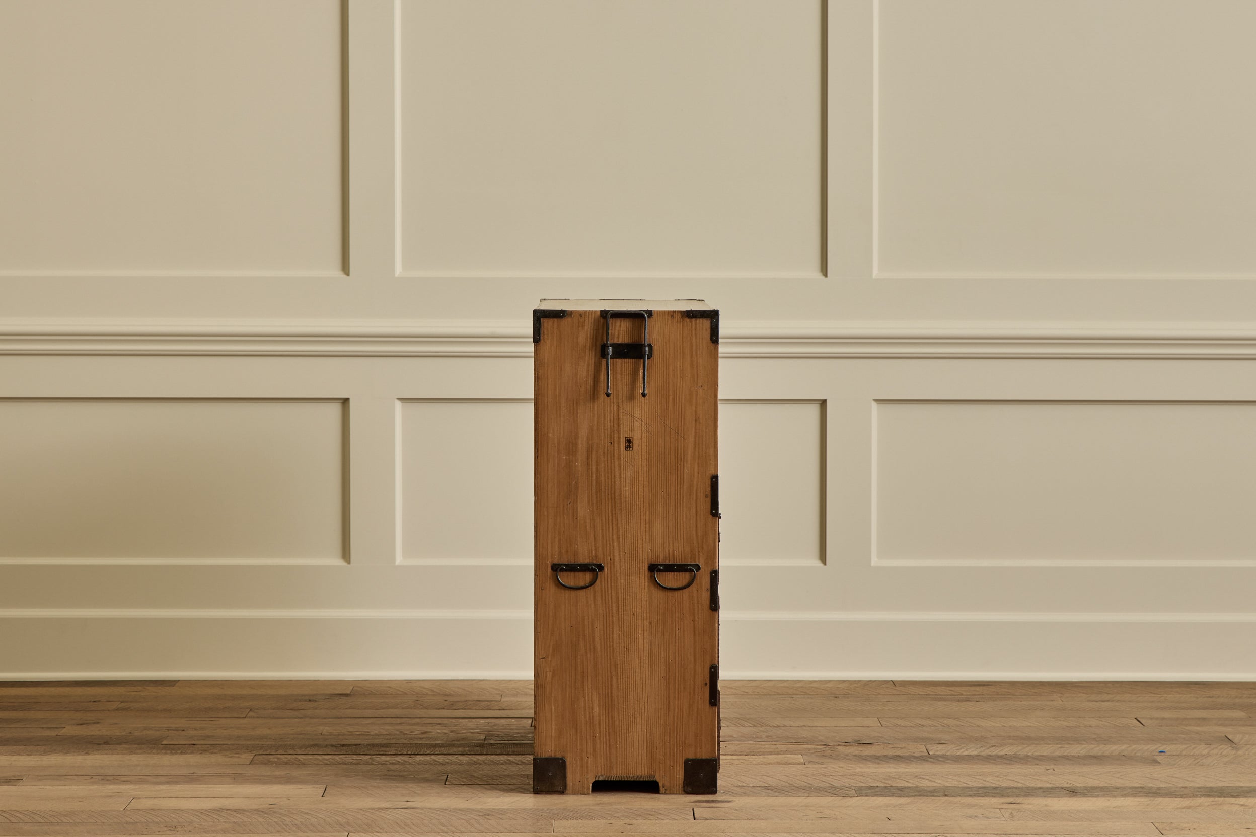 Merchant Tansu Chest