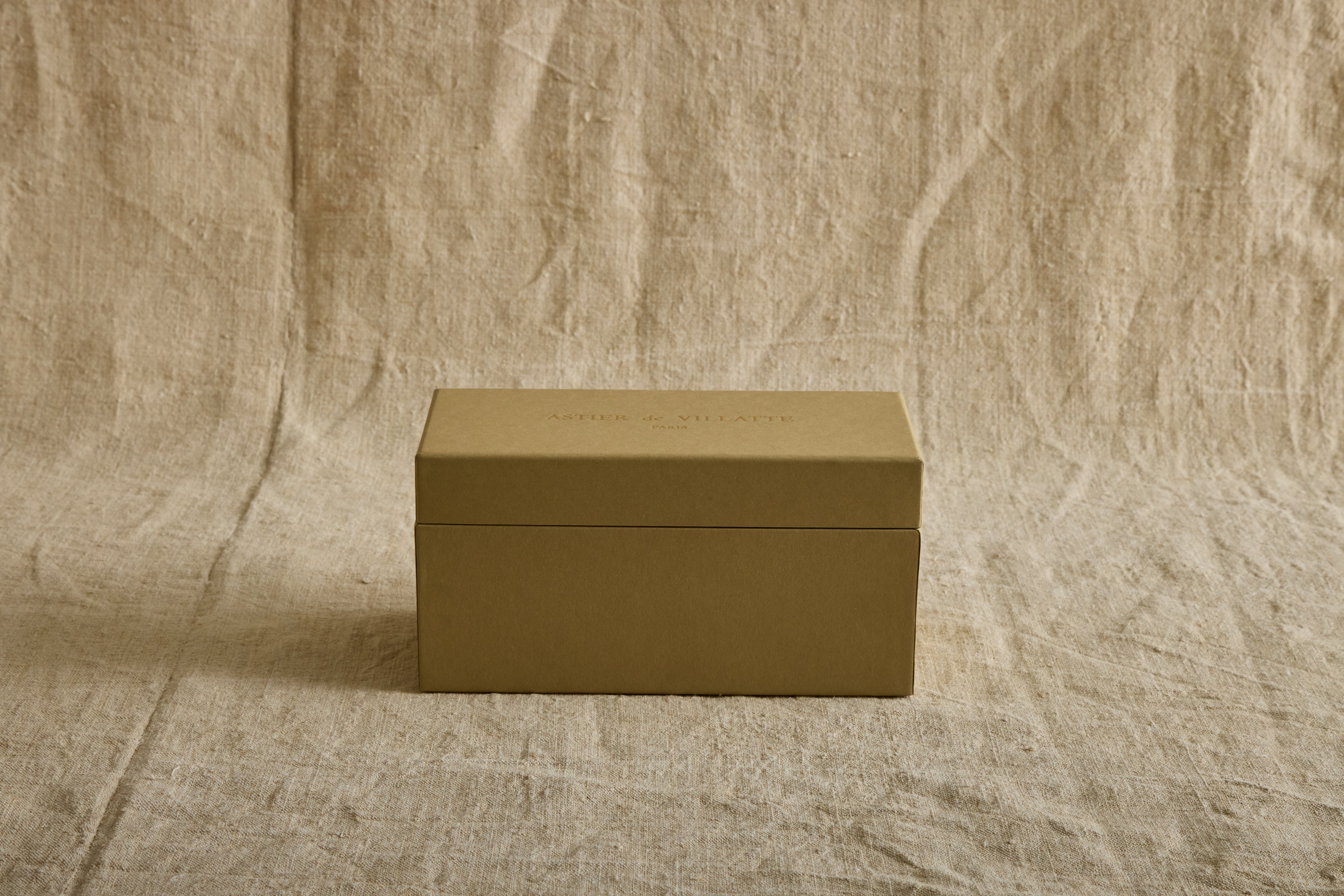 Tucson Candle in Ceramic Peggy