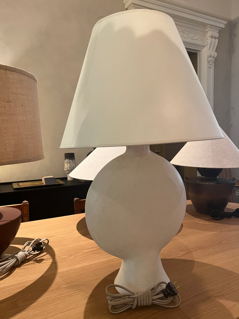 ANTONIA LAMP IN STONE