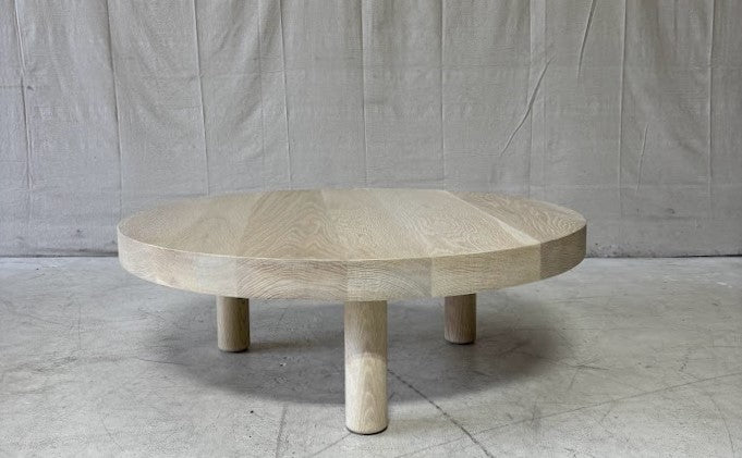 Round Coffee Table, 36"
