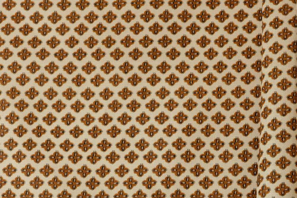 Knurl Linen in Rust