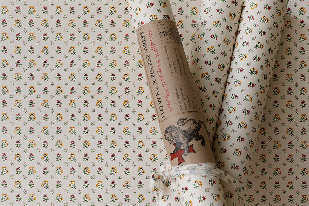Little F Wallpaper in Tutti