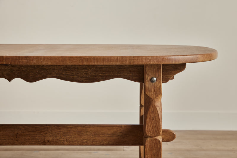 Kjaernulf Extension Dining Table
