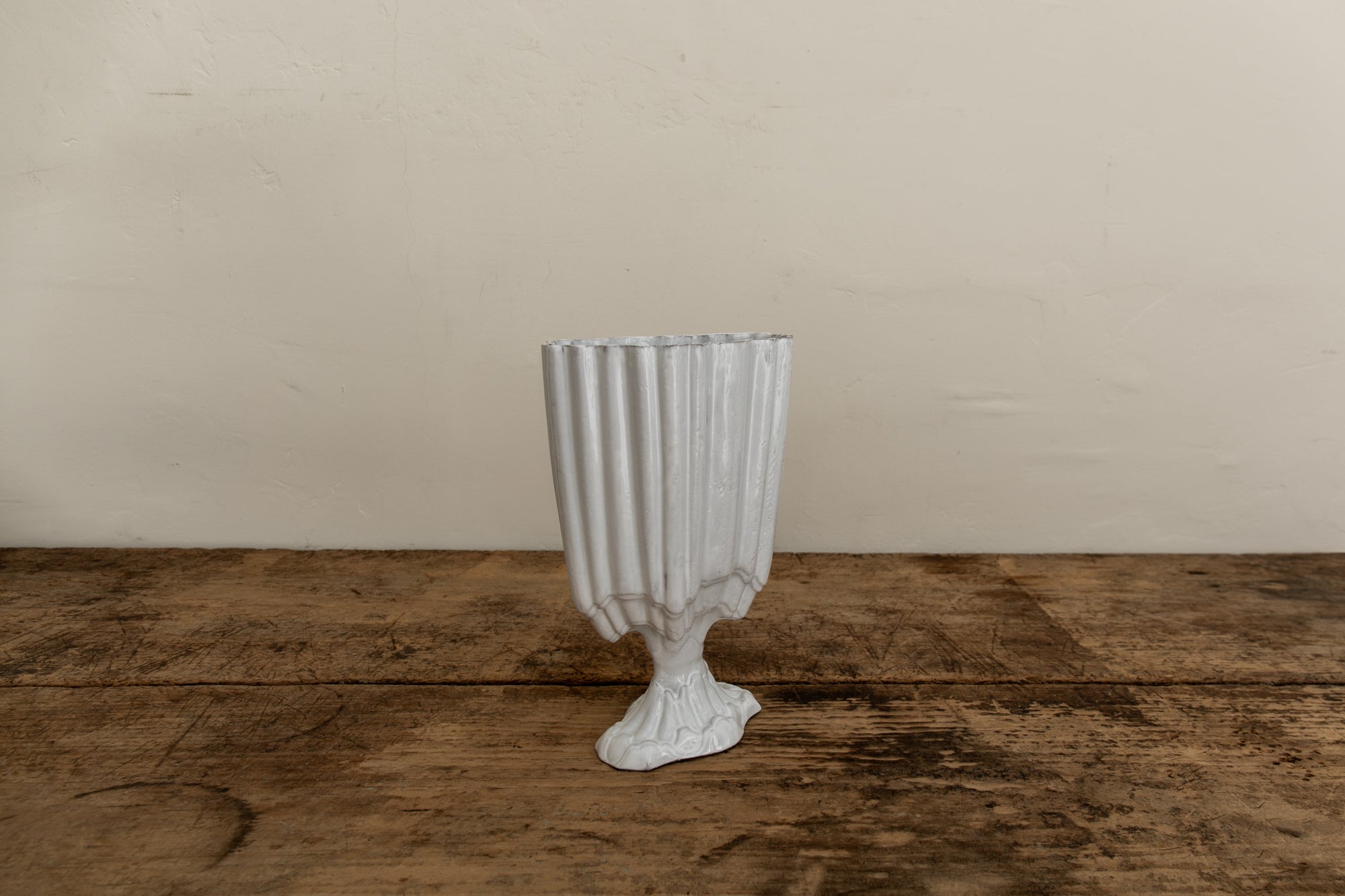 Rocaille Vase