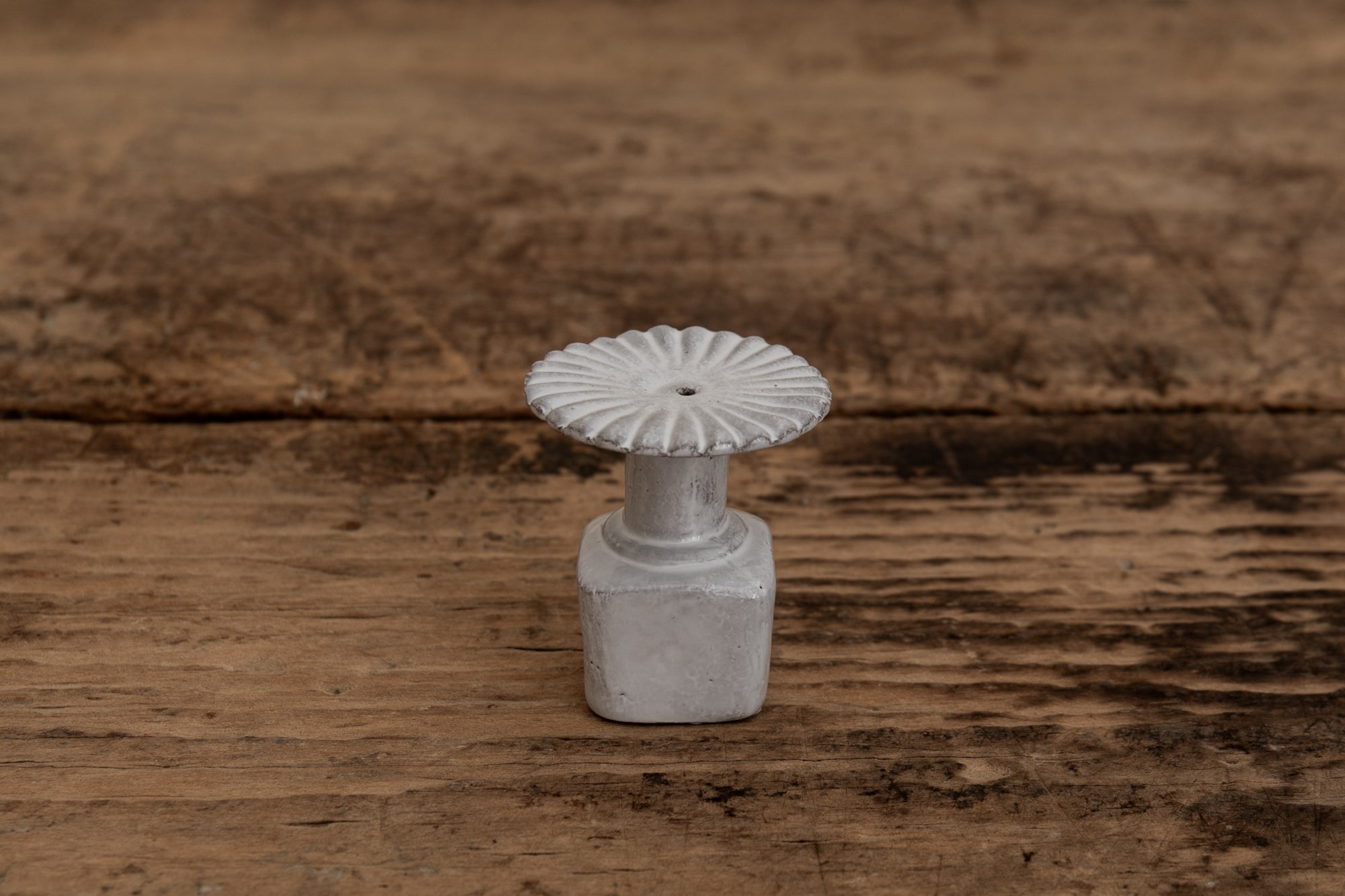 Astier De Villatte, Marguerite Incense Holder