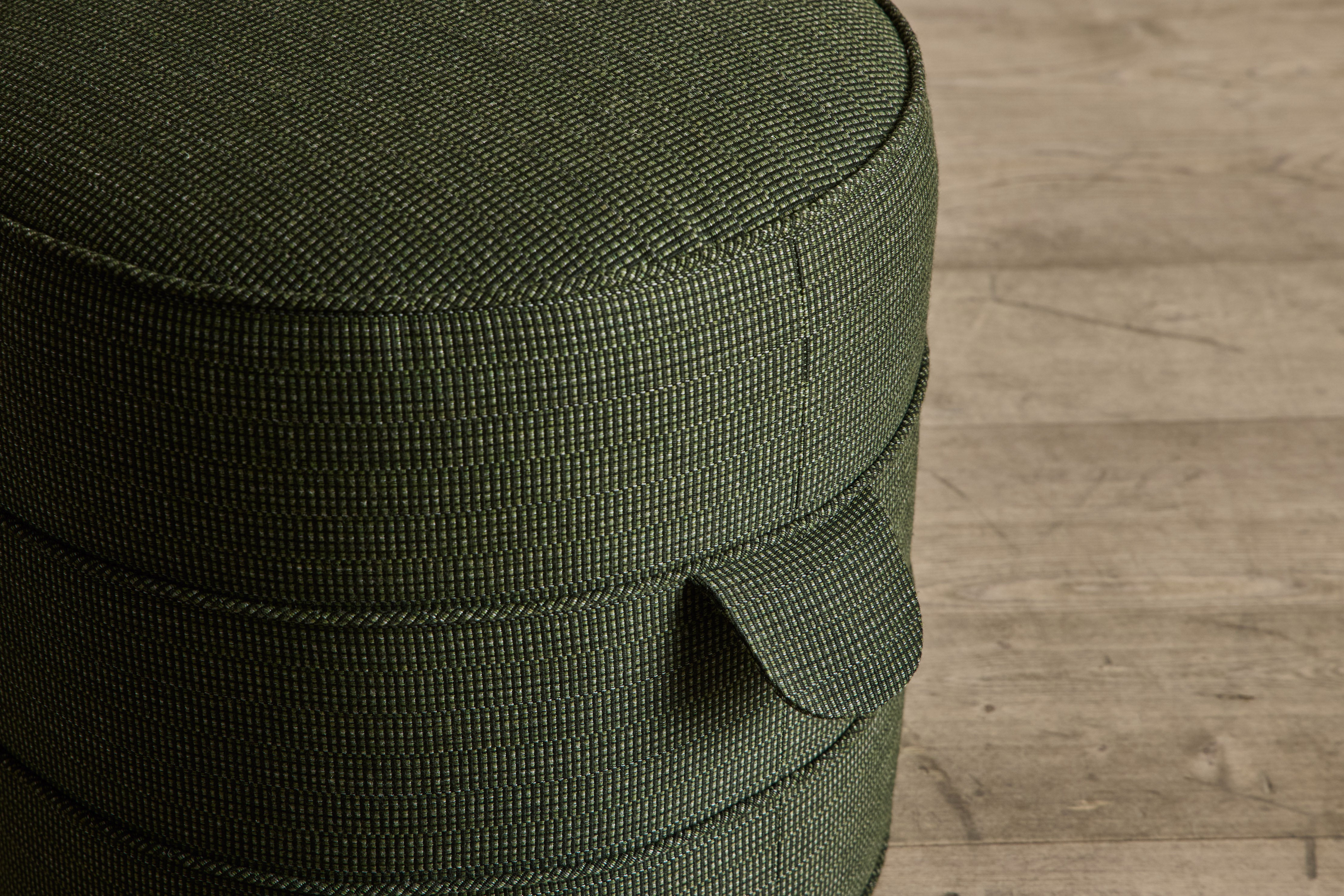 Outdoor Round Hassock, 17"