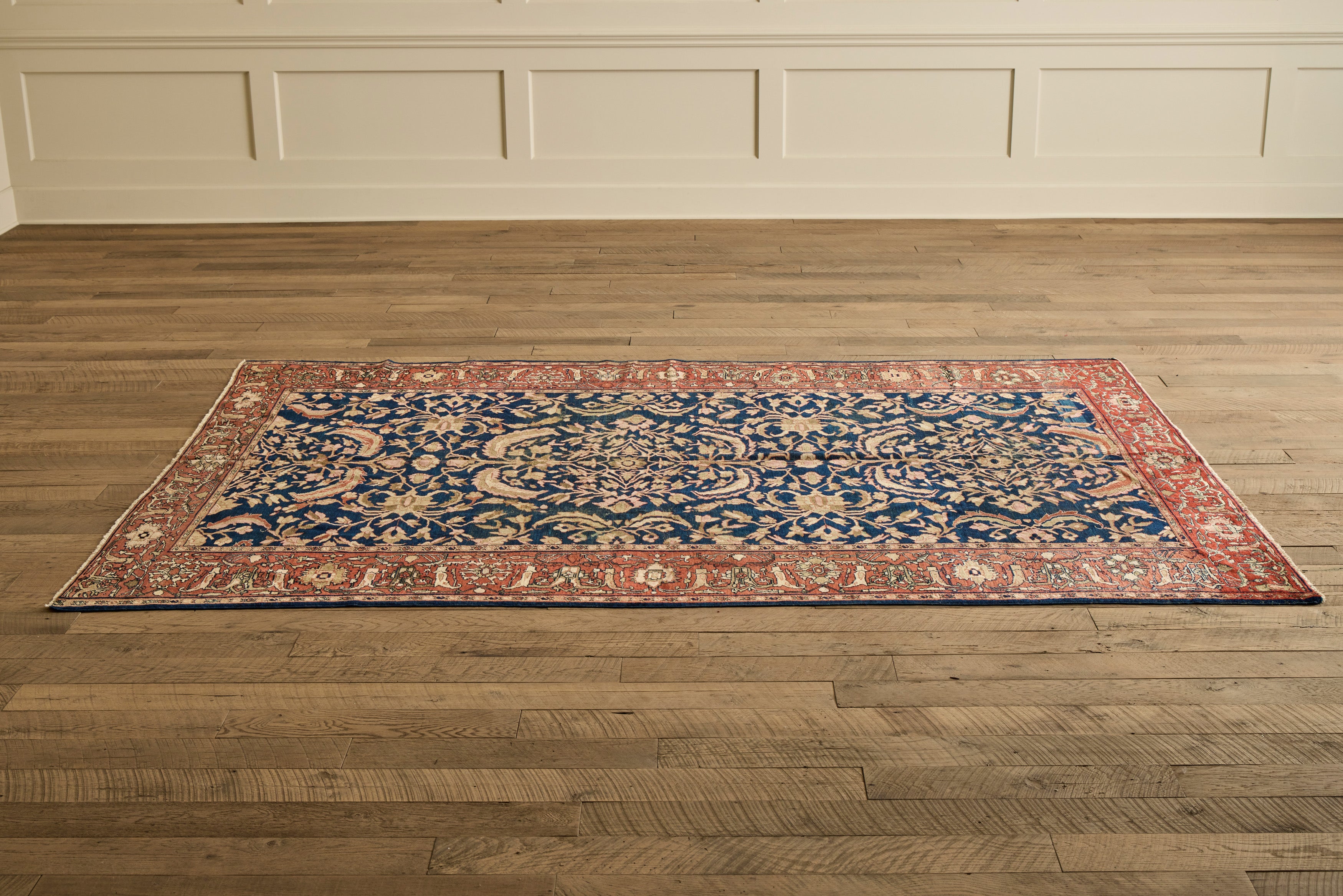 Persian Mahal 6'9 X 10'